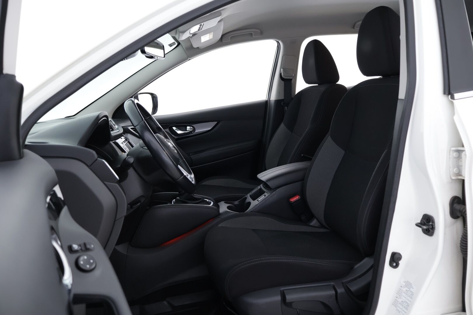 Nissan Qashqai 2019 DIG-T 160 Acenta 2WD DCT, NNC Display - Suomiauto | Vetokoukku | Peruutuskamera | Lohko&Sisäpistoke | Vakkari | Juuri tullut Tampereelle!