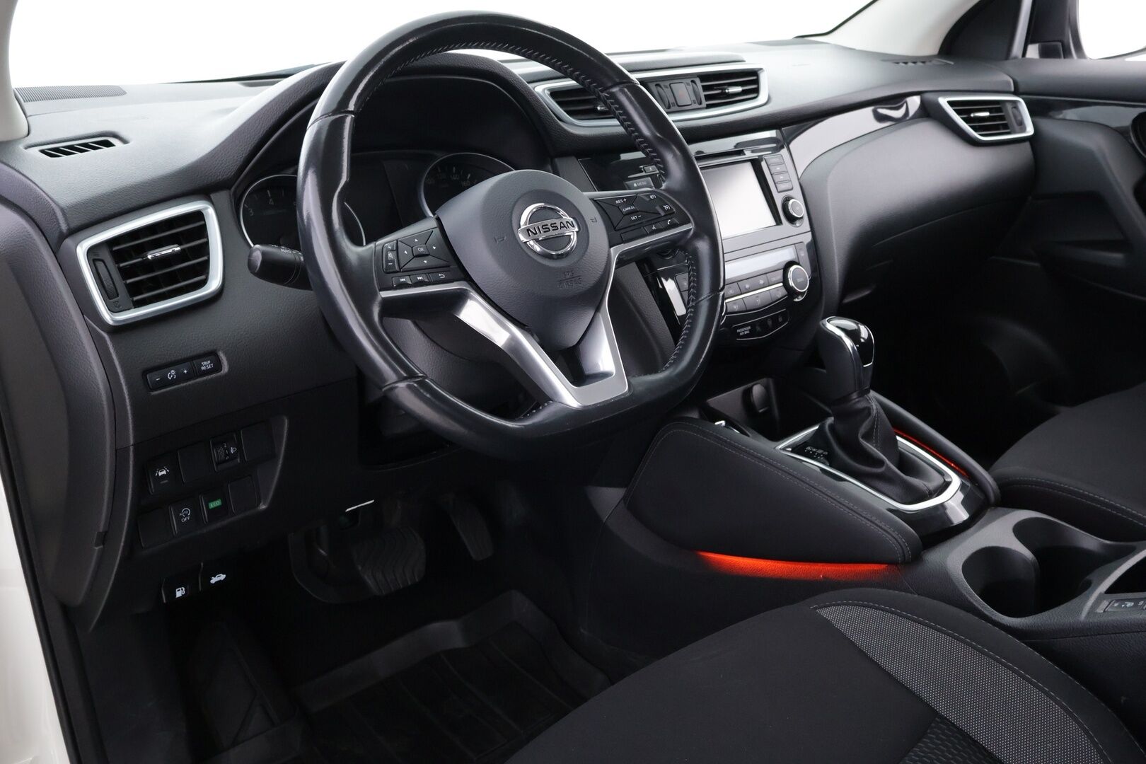 Nissan Qashqai 2019 DIG-T 160 Acenta 2WD DCT, NNC Display - Suomiauto | Vetokoukku | Peruutuskamera | Lohko&Sisäpistoke | Vakkari | Juuri tullut Tampereelle!