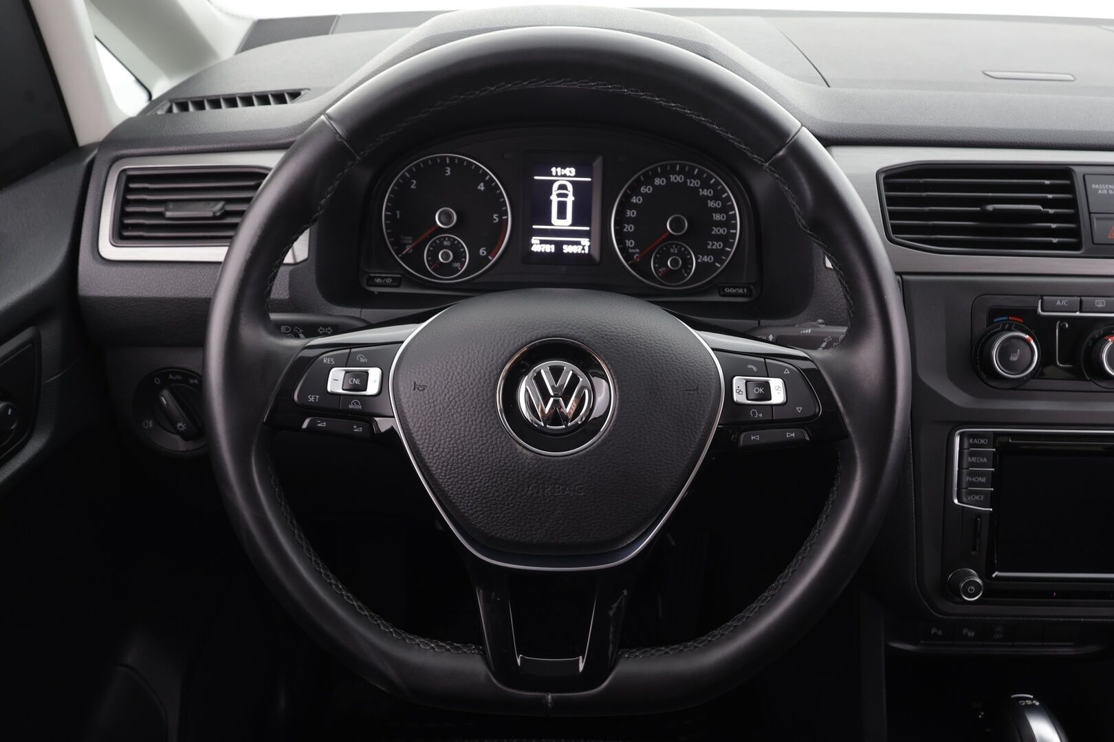 Volkswagen Caddy Maxi 2019 Trendline Business 2,0 TDI 110kW DSG 7-P * Webasto / Xenon / P.Kamera / Navi / Bluetooth / Vakkari * - 1-om Suomi-auto / Kahdet renkaat aluvanteilla