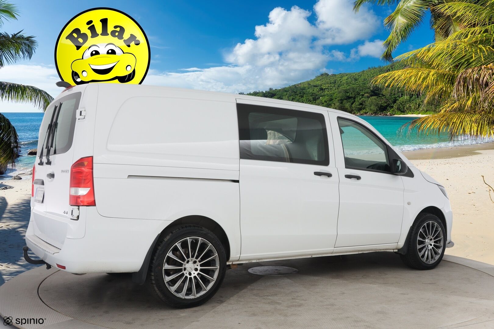Mercedes-Benz Vito 2019 114CDI 4x4-3,05/32K keskipitkä A2 A Winter - ALV | Suomi-auto | Webasto | Vetokoukku | P-kamera | Vakkari | 2x Renkaat | BT-Audio