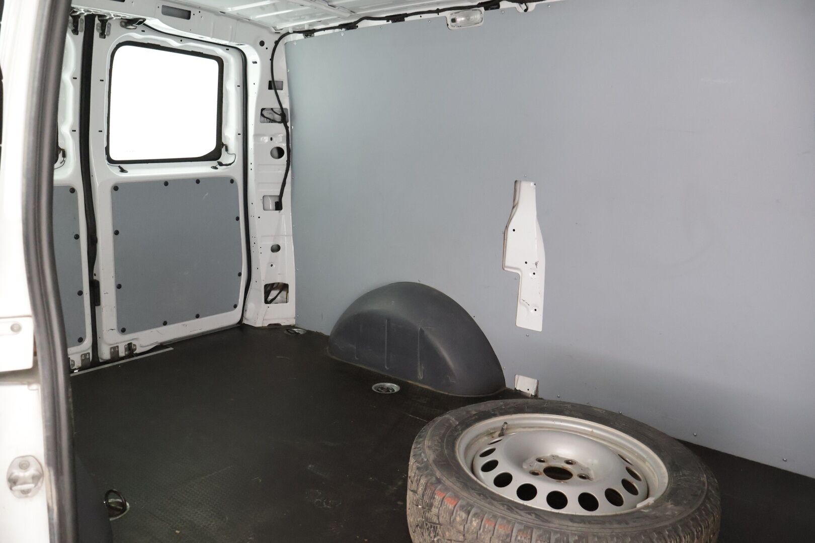 Mercedes-Benz Vito 2019 114CDI 4x4-3,05/32K keskipitkä A2 A Winter - ALV | Suomi-auto | Webasto | Vetokoukku | P-kamera | Vakkari | 2x Renkaat | BT-Audio