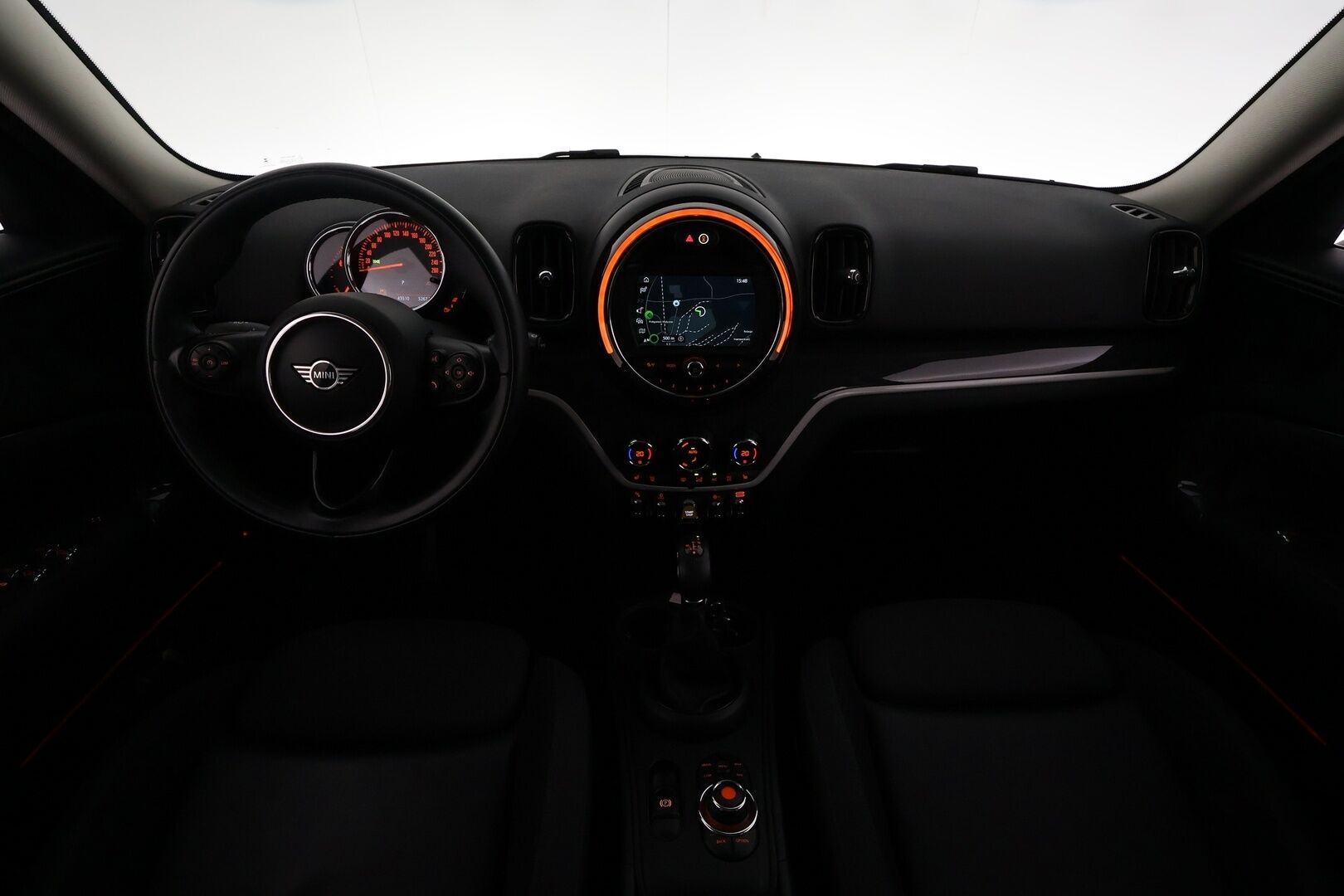 MINI Countryman 2019 Cooper SE ALL4 Essential **LED-valot / Sporttipenkit / P.Tutkat / Navi / Vakkari / Puolinahat** - Suomi-auto / Kahdet Renkaat