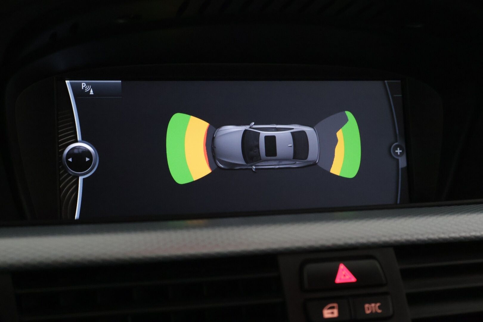 BMW 325 2010 i A E92 Coupe M Sport * Kattoluukku / Muistipenkit / Hifit / Prof. Navi / Penkinlämmittimet * - * Vakkari / Kaukovaloautomatiikka / Nahkasisusta / Vetokoukku * - HULLUT AVAJAISHULINAT KORKOTARJOUS 3,29 %