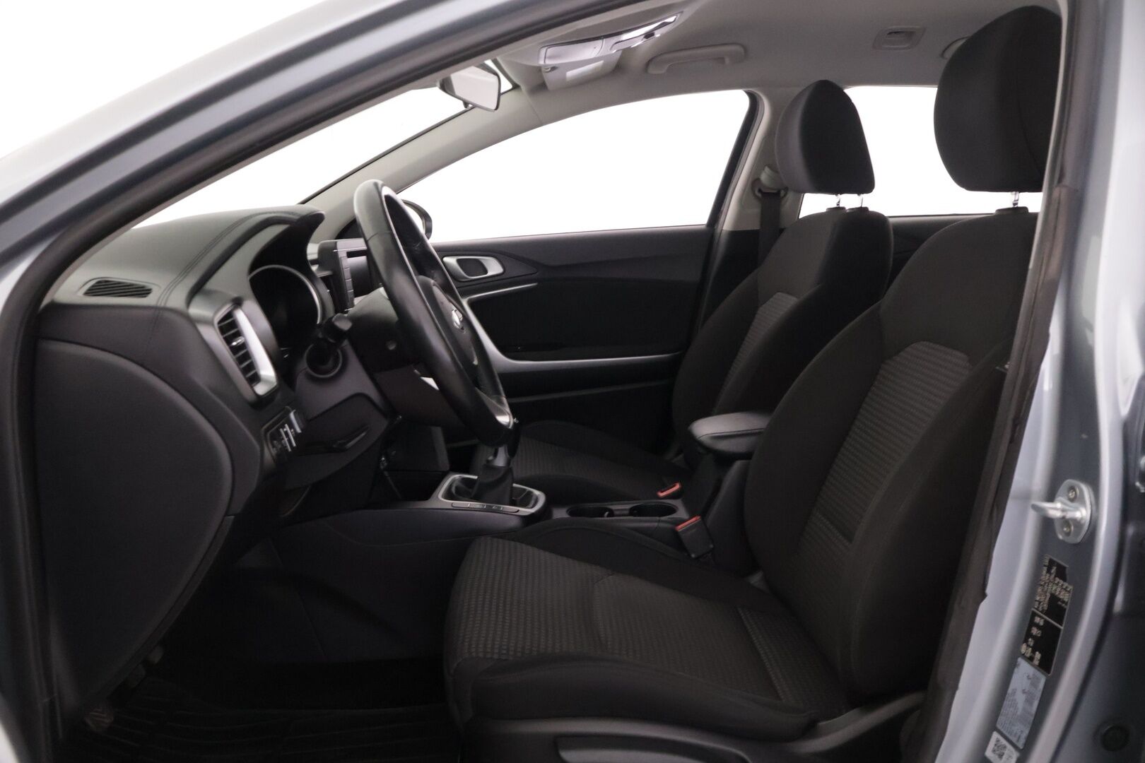 Kia Ceed 2019 1,0 T-GDI ISG 120hv LX SW EcoDynamics - * Webasto | Vakionopeudensäädin | Lane-Assist | ratinlämmitys | 2x renkaat *