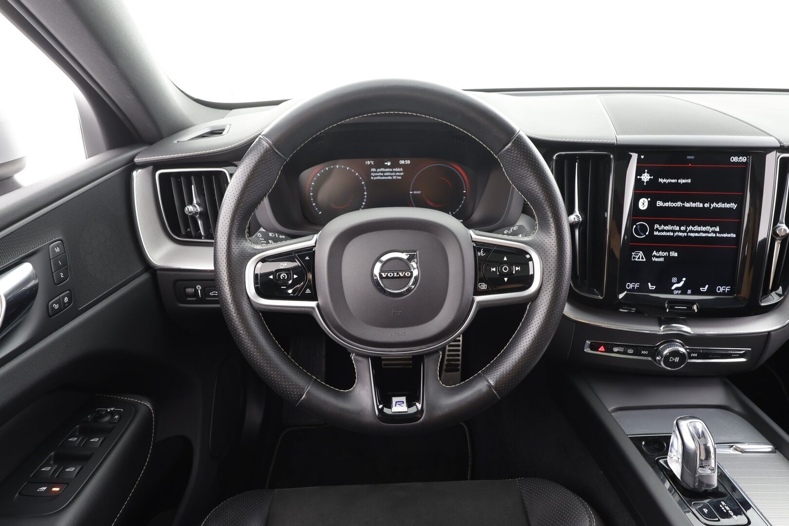 Volvo XC60 2019 T8 AWD R-Design aut - | ACC | Webasto | Koukku | Full-LED | Muistipenkki | Panorama | P.Kamera | Sporttipenkit |Keyless | Apple&Android | Suomi-auto | Kahdet Renkaat | Merkkihuollettu |