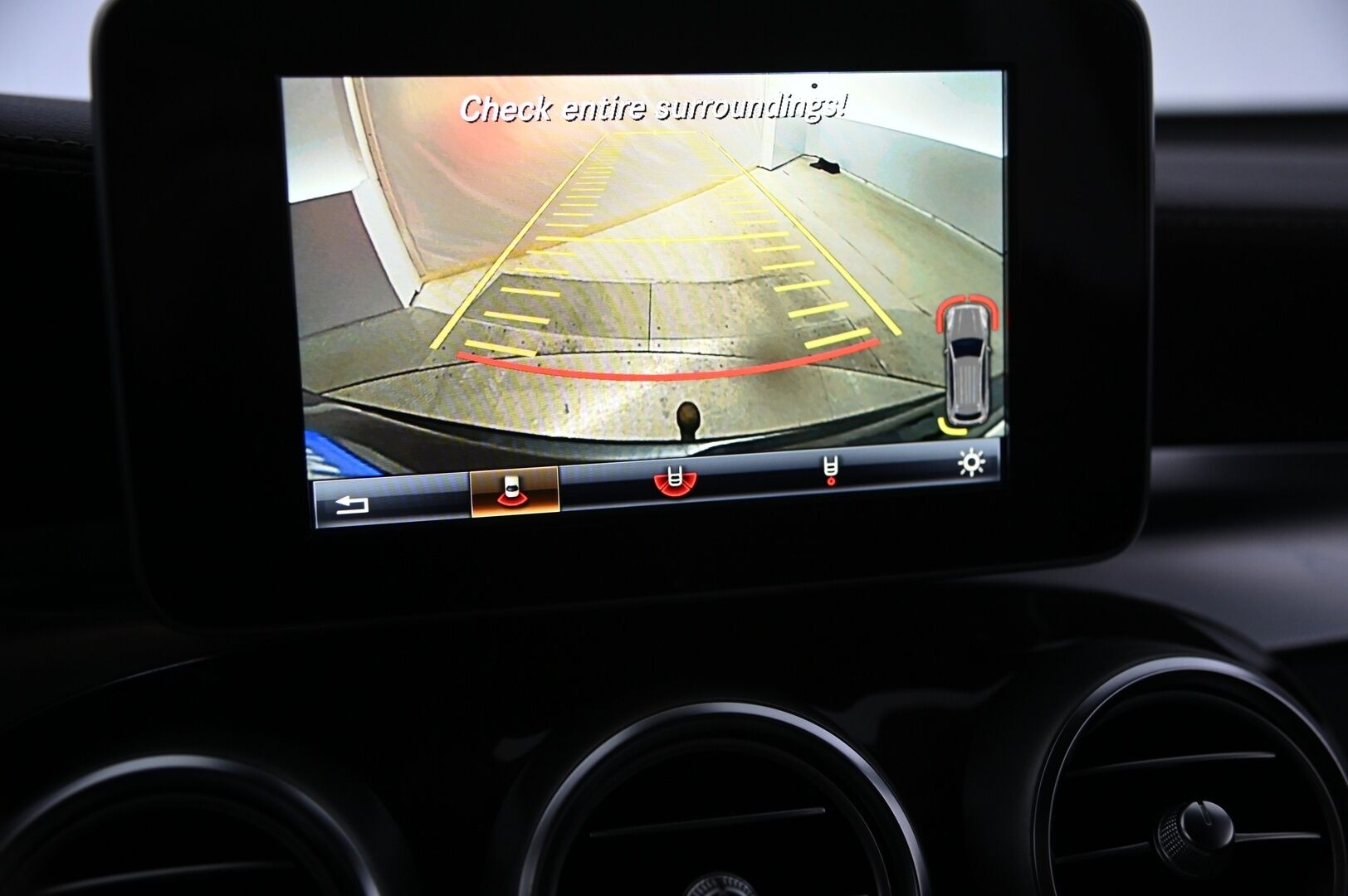 Mercedes-Benz GLC 2016 220 d 4Matic A Premium Business*Webasto / Ruskeat Nahat / IHC+ / Vetokoukku / Vakkari* - *Juuri katsastettu & huolettu! / Kahdet renkaat alumiinivantein!*