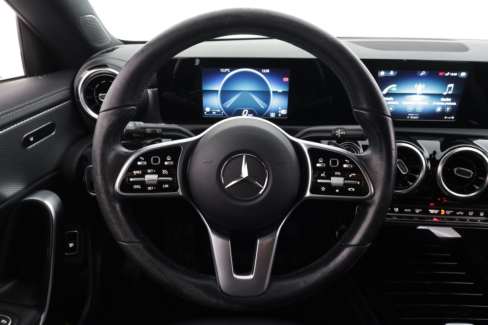 Mercedes-Benz CLA 2020 180 A Shooting Brake Business Progressive * Widescreen / Vakkari / Webasto / Koukku / P.Kamera / Sporttipenkit * - Suomi-auto / Kahdet Renkaat