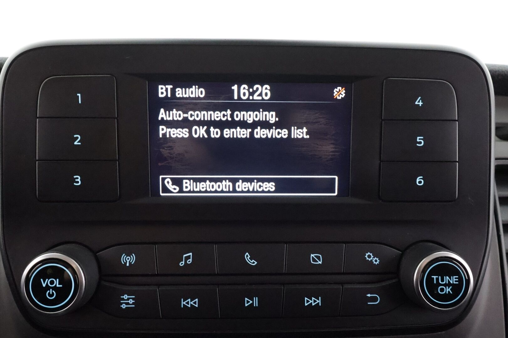 Ford Transit Custom 2020 320 2,0TDCi 105 hv M6 Etuveto Trend Van N1 L2H1 * Webasto / Koukku / Vakkari / Bluetooth / Ilmastointi * - P.Kamera / Penkinlämmittimet / Lämmitettävä tuulilasi / Suomi-auto / ALV / Kahdet renkaat - HULLUT AVAJAISHULINAT KORKOTARJOUS 3,29 %