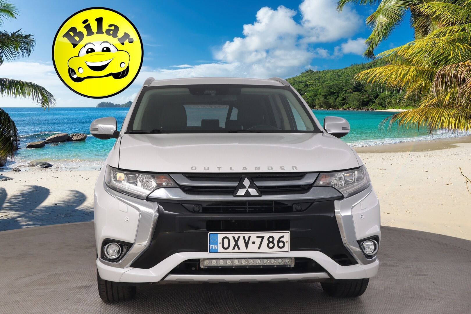 Mitsubishi OUTLANDER PHEV 2017 Install Business 4wd 5P