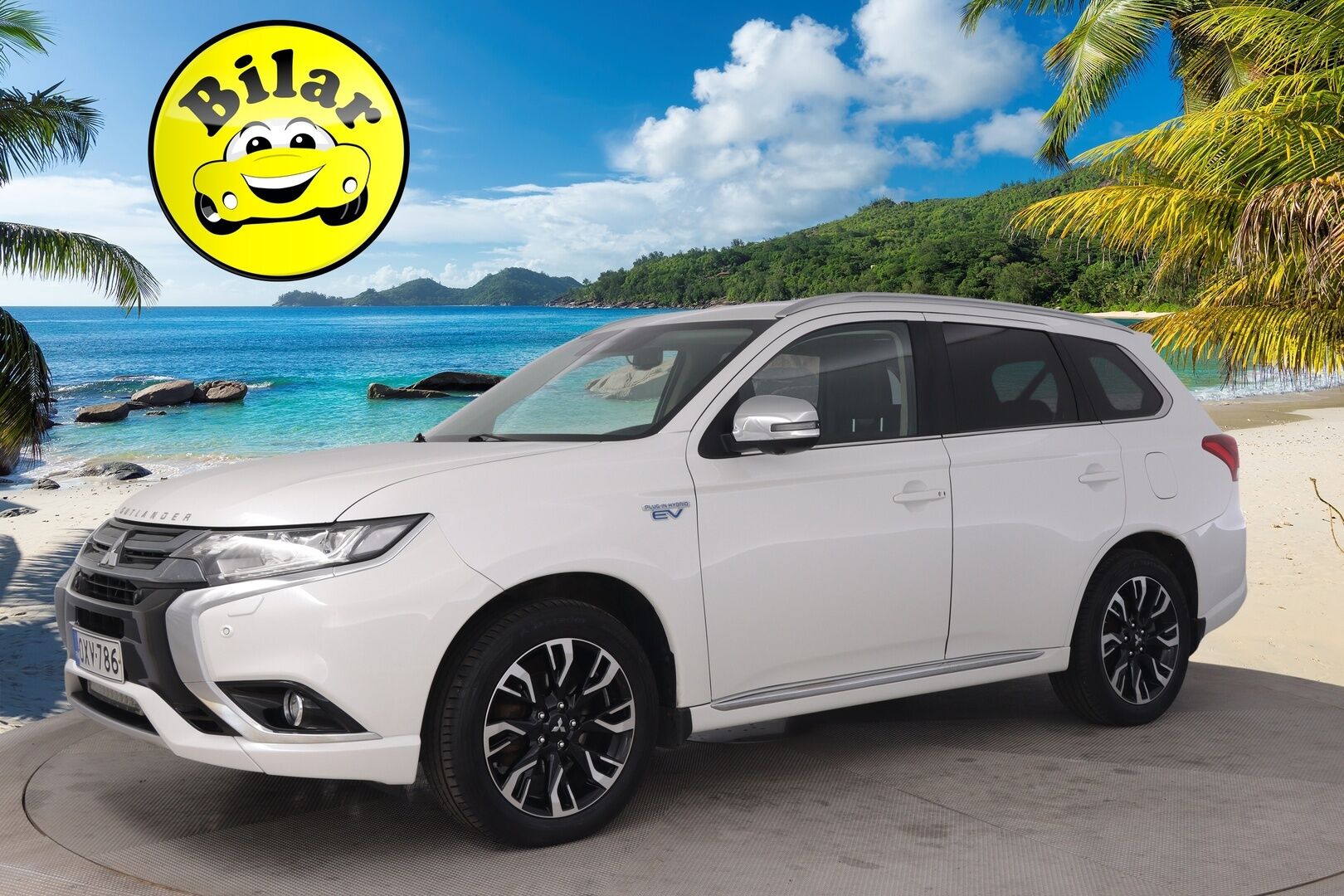 Mitsubishi OUTLANDER PHEV 2017 Install Business 4wd 5P