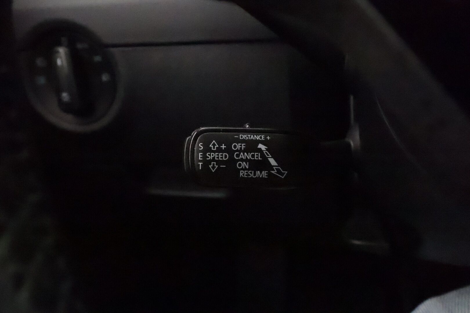 Skoda Octavia 2020 Combi 1,5 TSI Style BusinessLine DSG Autom. * Webasto / Adapt.vakkari / P-Kamera / Navi / KeylessGo * - Raikas, hyvin pidetty 1.om Suomi-auto! Paremmalla ja kestävämmällä 1.5l Moottorilla!