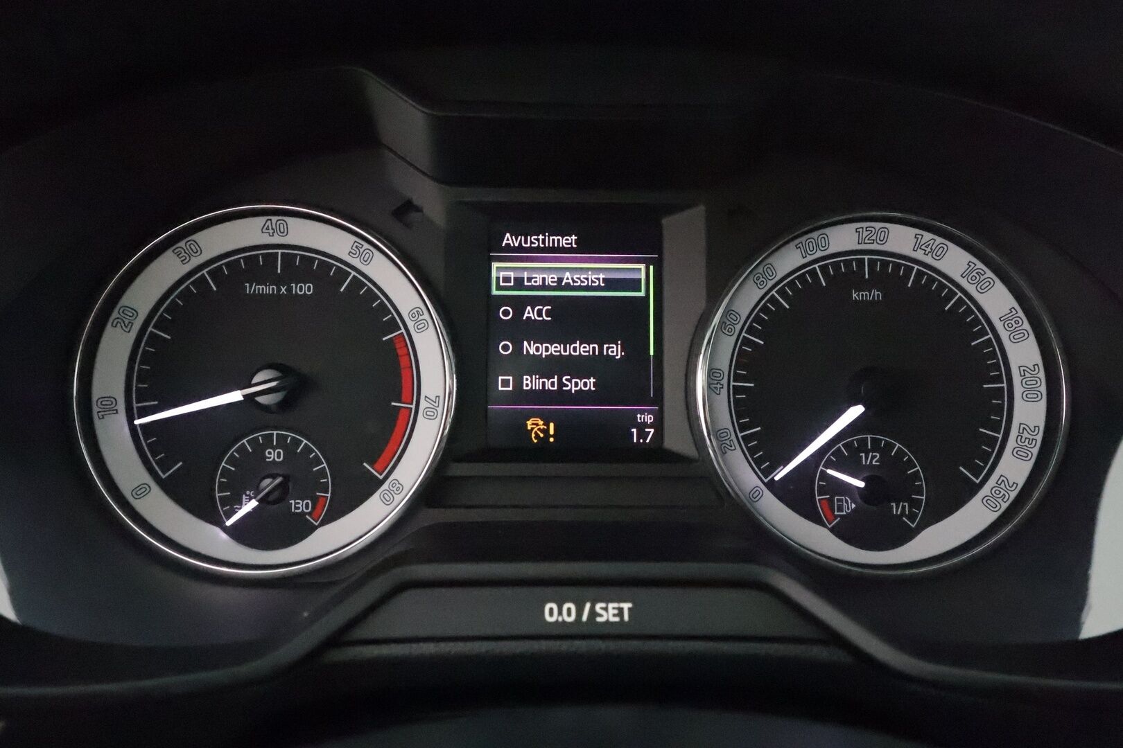 Skoda Octavia 2020 Combi 1,5 TSI Style BusinessLine DSG Autom. * Webasto / Adapt.vakkari / P-Kamera / Navi / KeylessGo * - Raikas, hyvin pidetty 1.om Suomi-auto! Paremmalla ja kestävämmällä 1.5l Moottorilla!