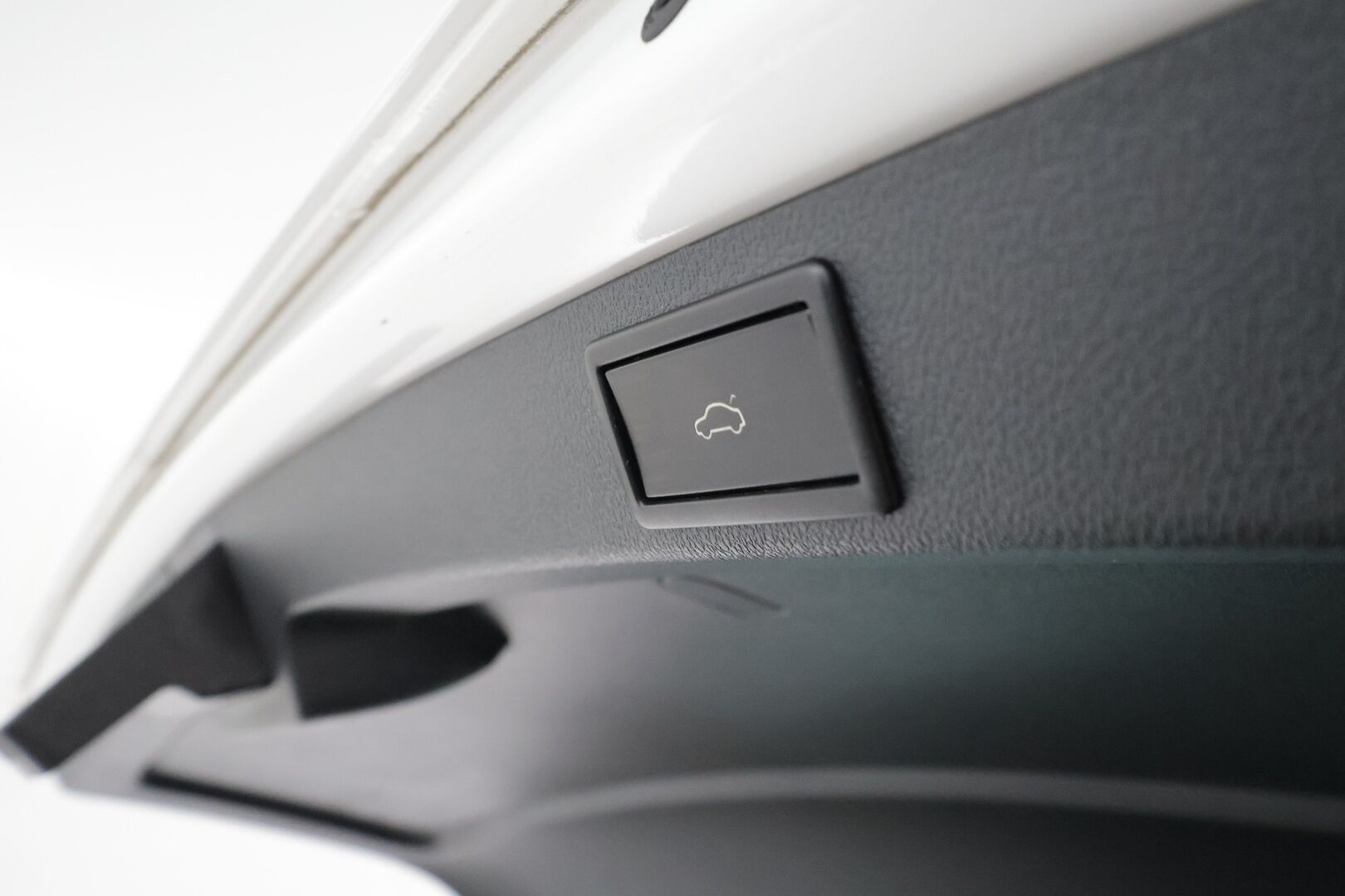 Skoda Octavia 2020 Combi 1,5 TSI Style BusinessLine DSG Autom. * Webasto / Adapt.vakkari / P-Kamera / Navi / KeylessGo * - Raikas, hyvin pidetty 1.om Suomi-auto! Paremmalla ja kestävämmällä 1.5l Moottorilla!