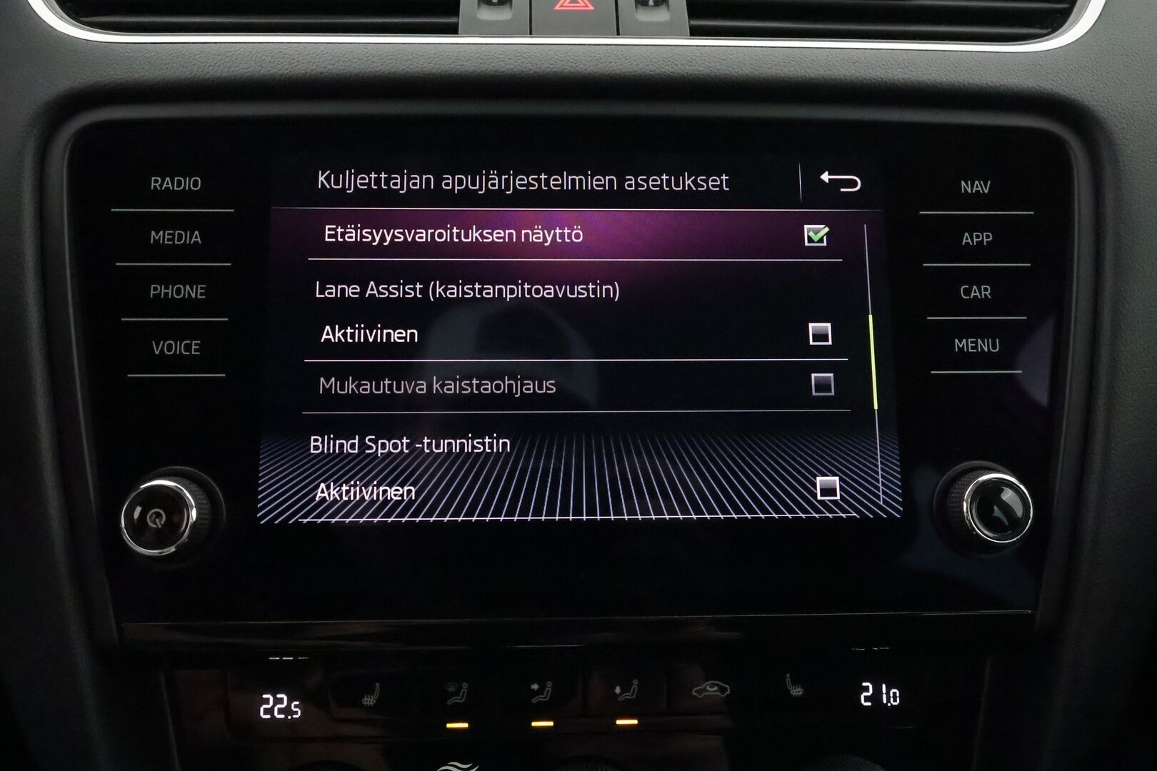 Skoda Octavia 2020 Combi 1,5 TSI Style BusinessLine DSG Autom. * Webasto / Adapt.vakkari / P-Kamera / Navi / KeylessGo * - Raikas, hyvin pidetty 1.om Suomi-auto! Paremmalla ja kestävämmällä 1.5l Moottorilla!