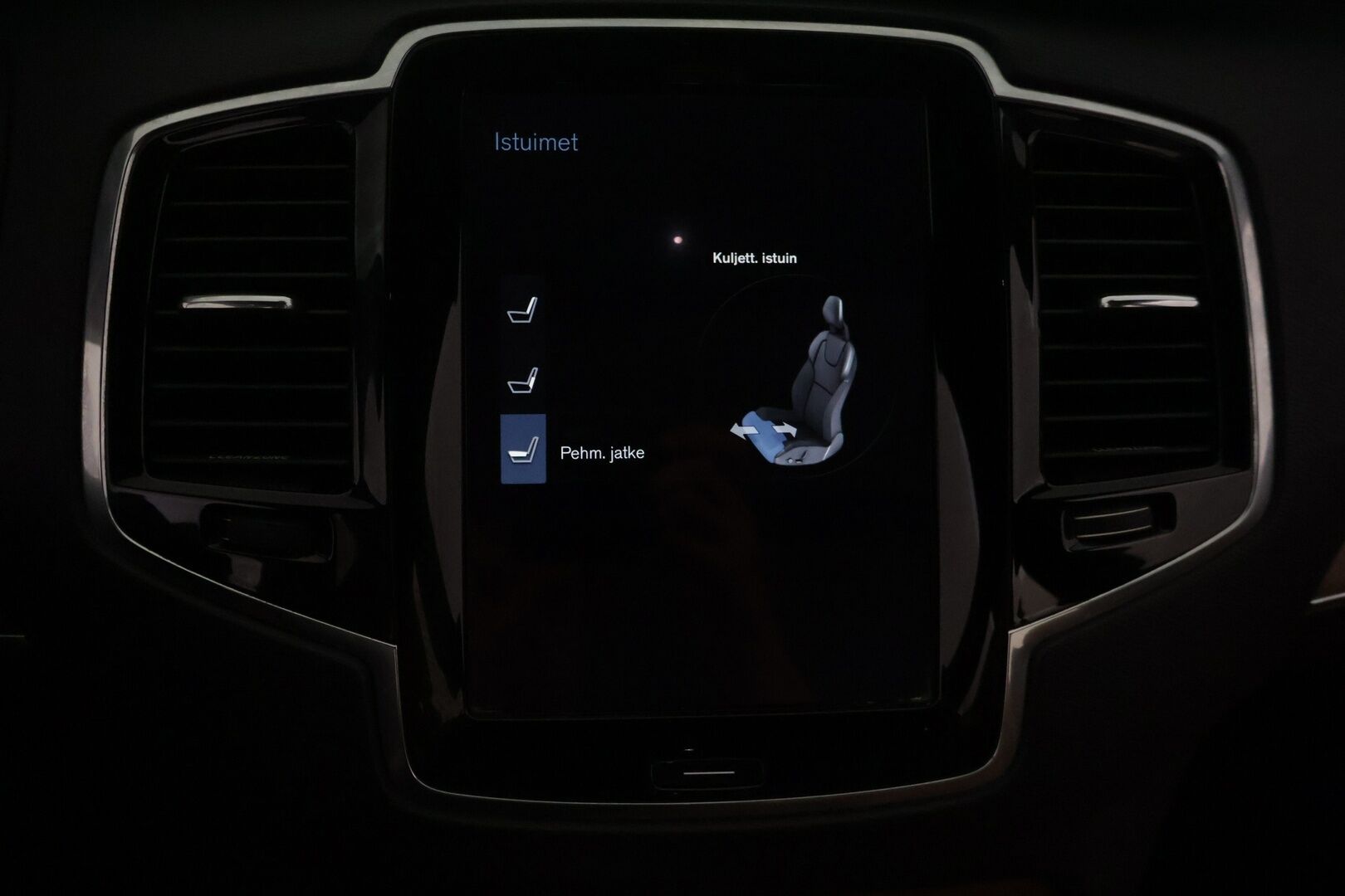 Volvo XC90 2016 T8 Twin Engine AWD Inscription aut ** YritysOulet - Myydään vain Yrityksille ** - Webasto / Koukku / Istuimet 7:lle / Ilmastoidut nahat / HUD / Panorama / Siisti kuntoinen!