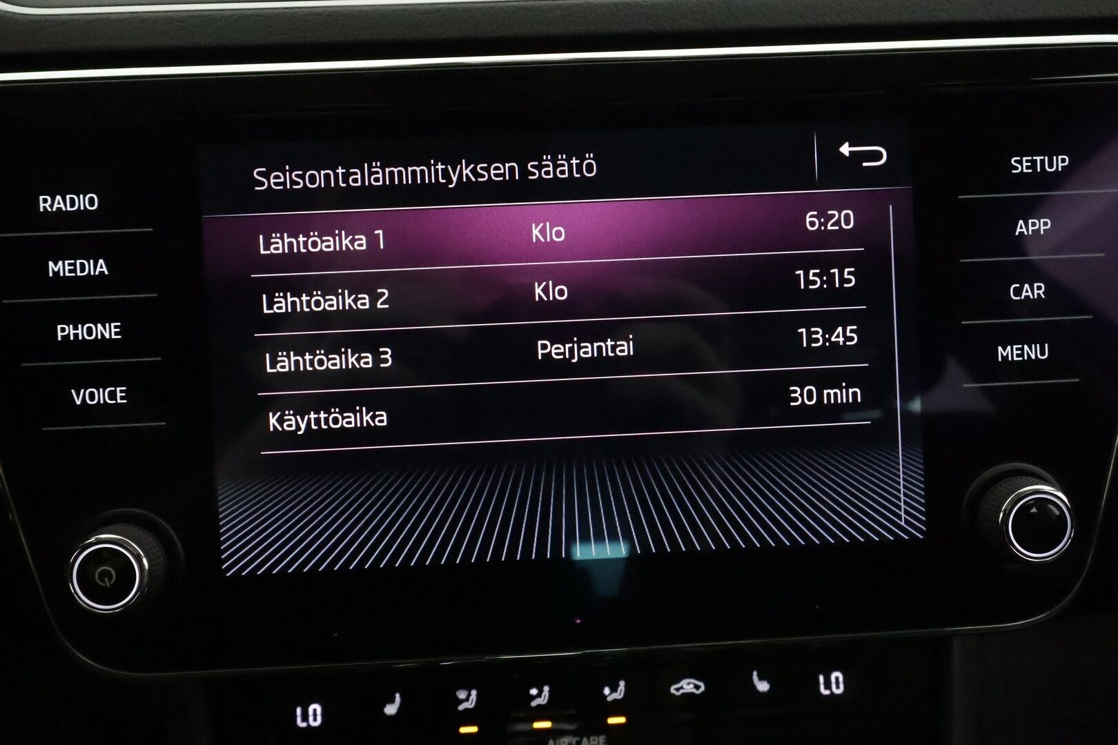Skoda Superb 2018 Combi 2,0 TDI 190 4x4 L&K DSG **Canton / Webasto / Koukku / Adapt.Vakkari / Xenon / P.kamera / Muistipenkki / Keyless** - Kahdet Renkaat /  **HYVILLÄ KAMOILLA**