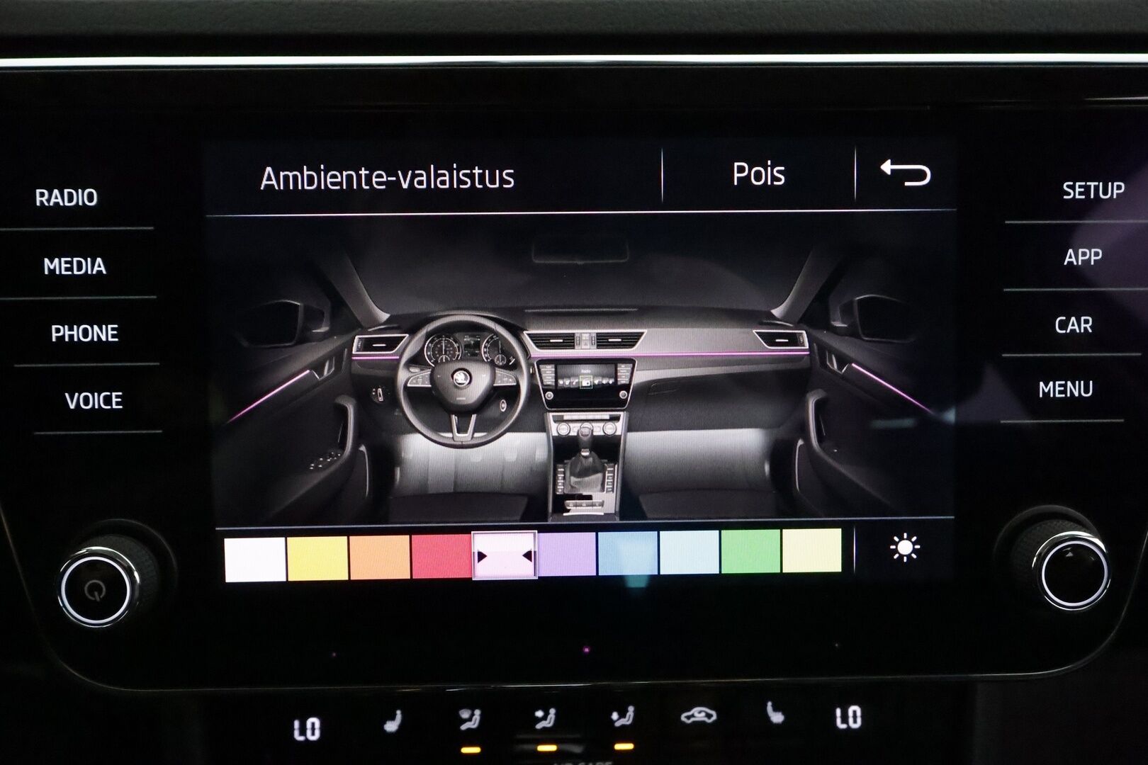 Skoda Superb 2018 Combi 2,0 TDI 190 4x4 L&K DSG **Canton / Webasto / Koukku / Adapt.Vakkari / Xenon / P.kamera / Muistipenkki / Keyless** - Kahdet Renkaat /  **HYVILLÄ KAMOILLA**