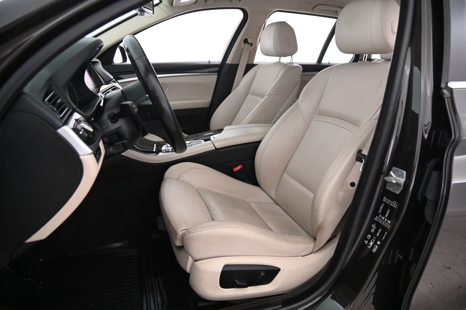 BMW 520 2017 *Myydään Huutokaupat.com*