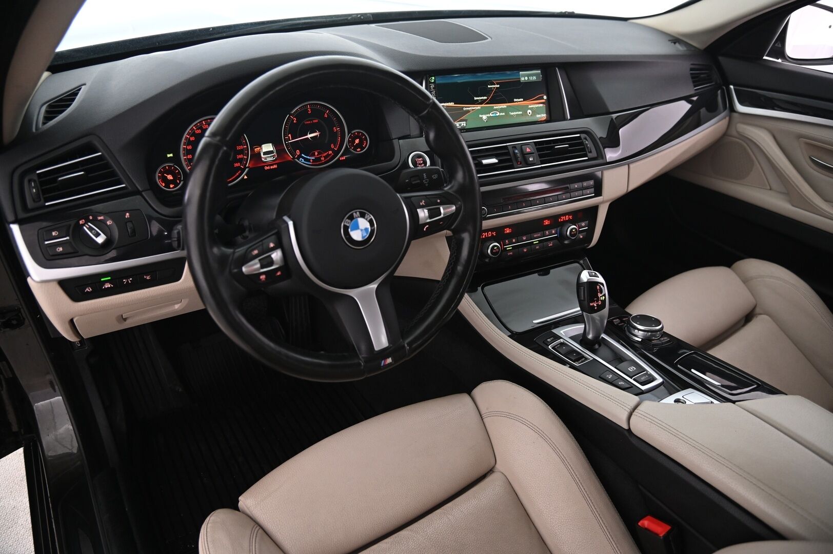 BMW 520 2017 *Myydään Huutokaupat.com*