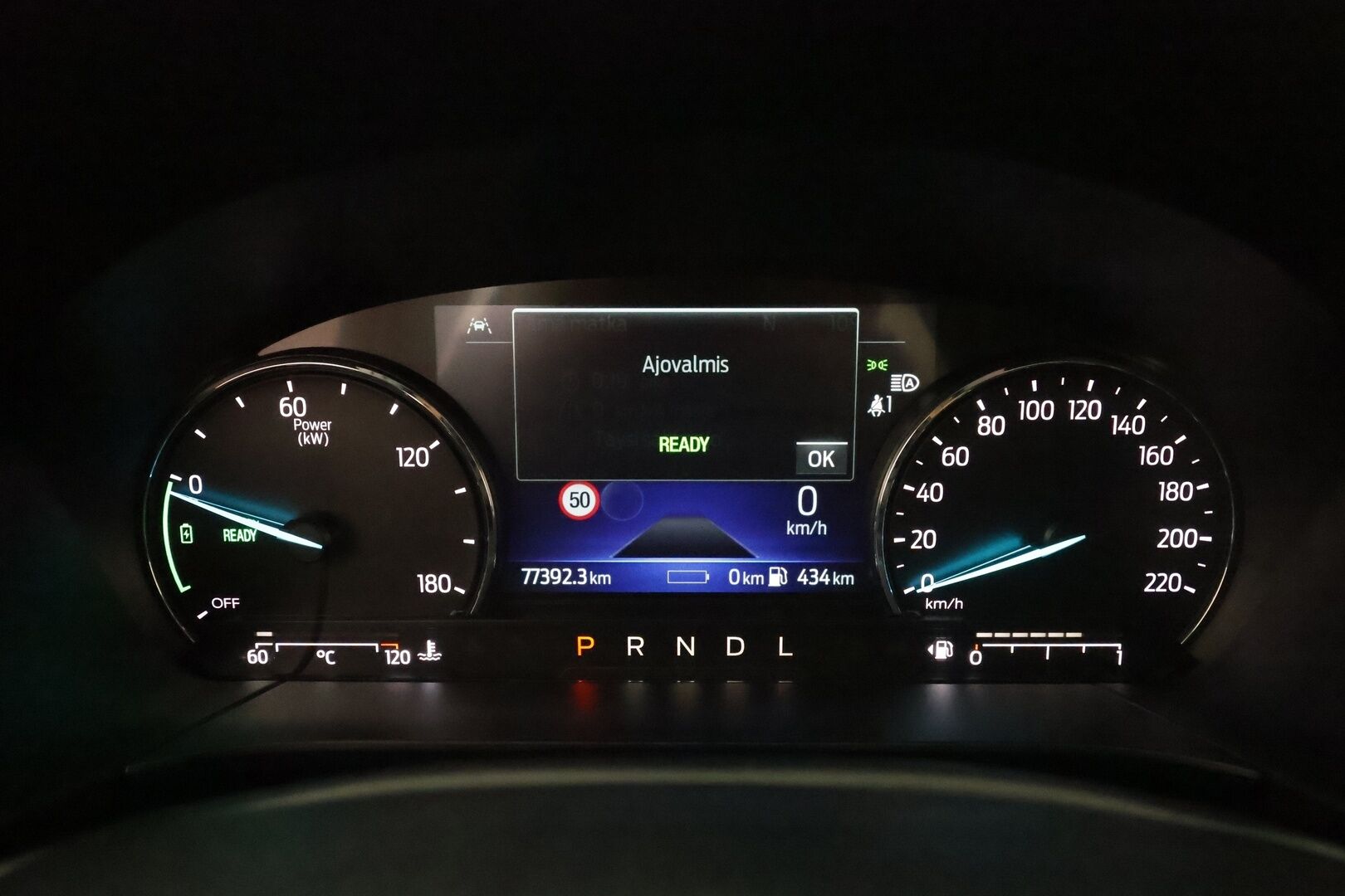 Ford Kuga 2021 2,5 hybrid (PHEV) 225hv CVT FWD Titanium X ** Adapt. vakkari / Koukku / Keyless / P.kamera / Navi - B&O / Kahdet renkaat / Merkkihuollot 