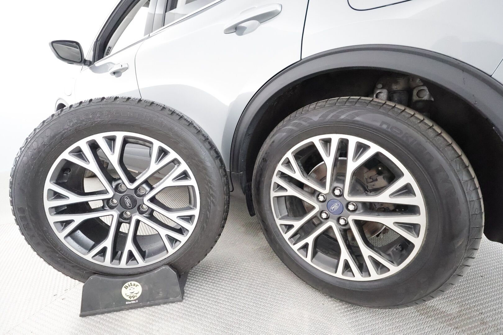 Ford Kuga 2021 2,5 hybrid (PHEV) 225hv CVT FWD Titanium X ** Adapt. vakkari / Koukku / Keyless / P.kamera / Navi - B&O / Kahdet renkaat / Merkkihuollot 