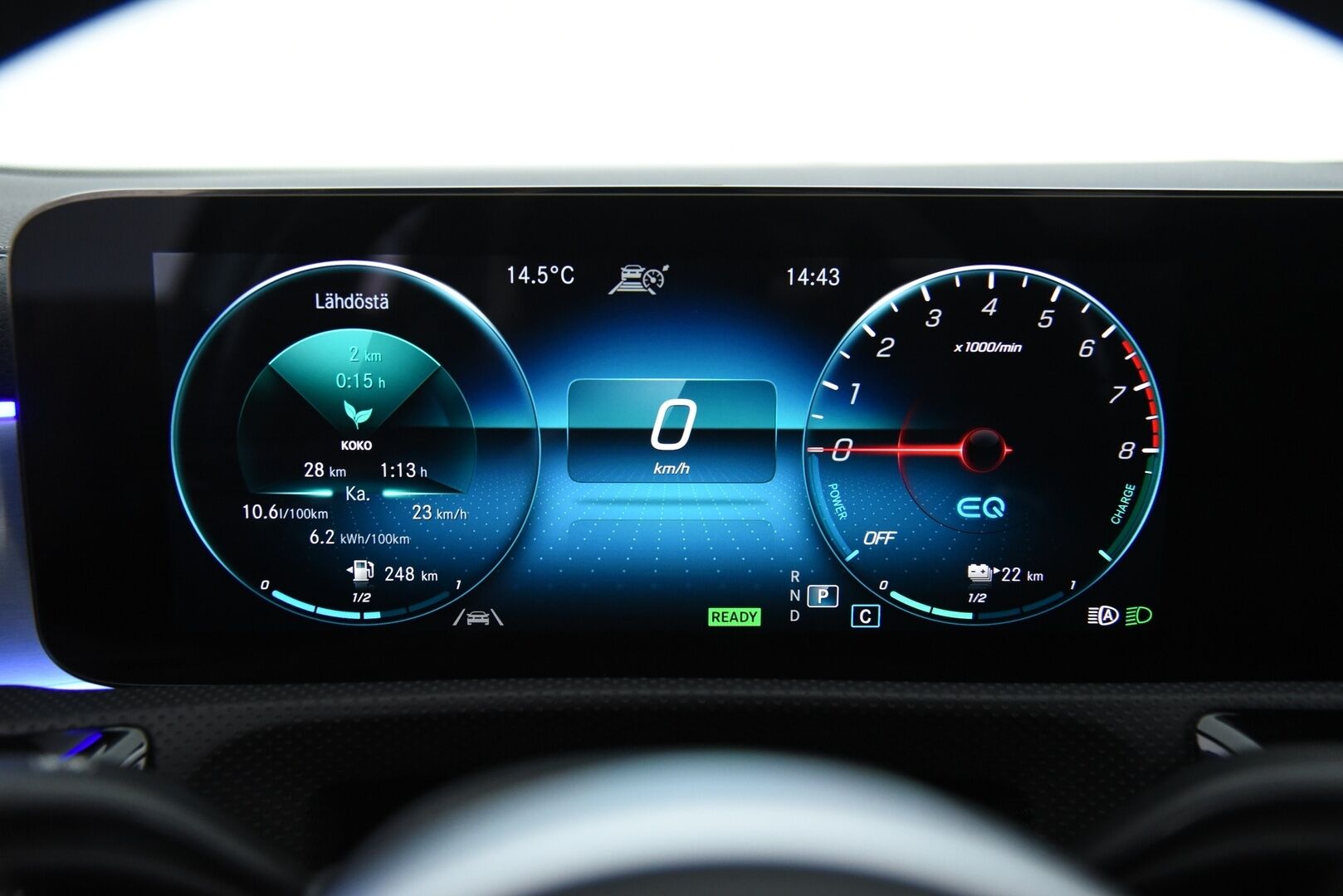 Mercedes-Benz A 2020 250 e A sedan Business AMG Edition EQ Power / Adapt vak. / Muistinahat / Widescreen / Kattoluukku / P-Kamera / Keyless / Ambient - SOH 95.2% / Huippuvarusteltu!