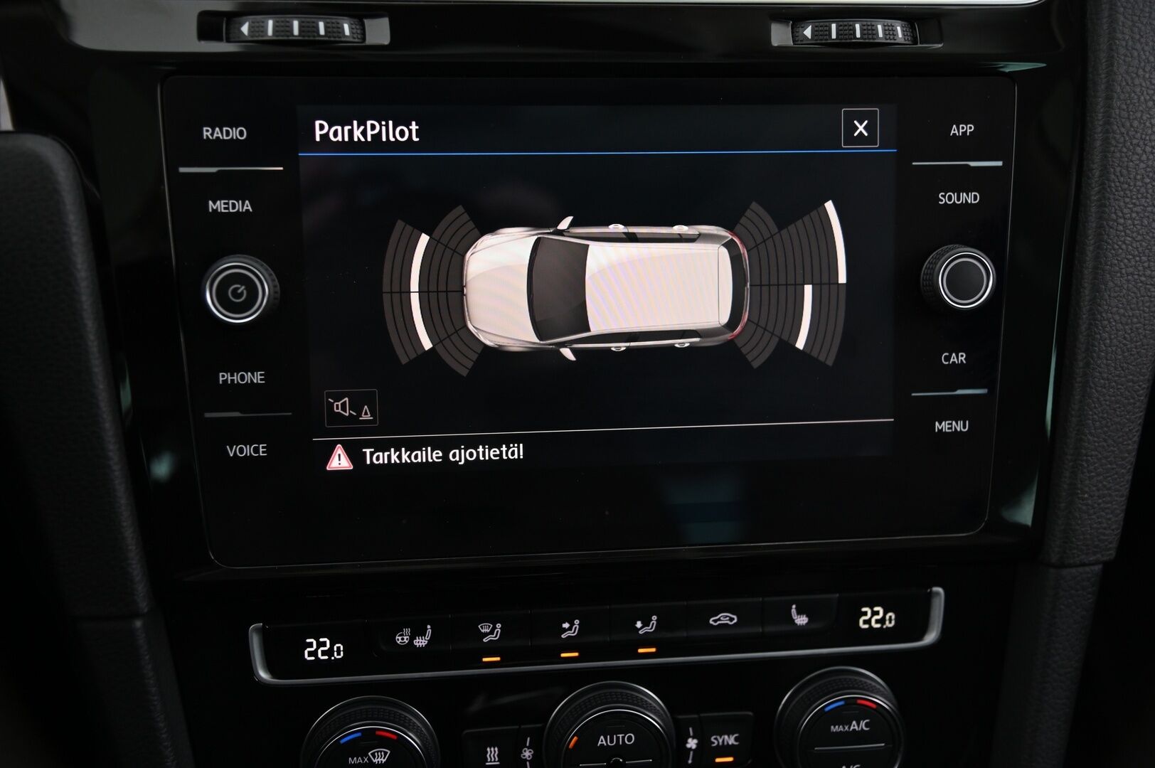 Volkswagen Golf 2017 2,0TDI 4MOTION Highline* Dynaudio / Webasto / Panorama / Digimittaristo*