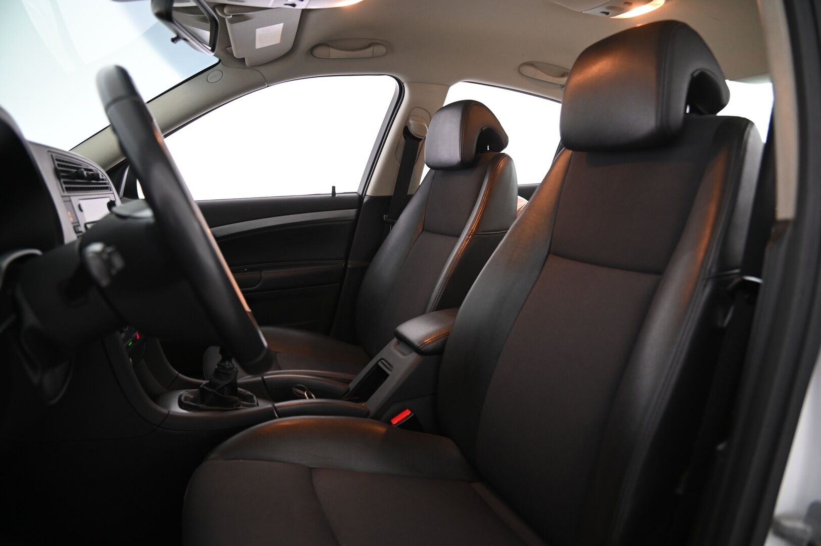 Saab 9-3 2010 Linear 1,9TTiD 130hv 4D MT6 FWD BL *Myydään huutokaupat.com* - *Myydään huutokaupat.com*