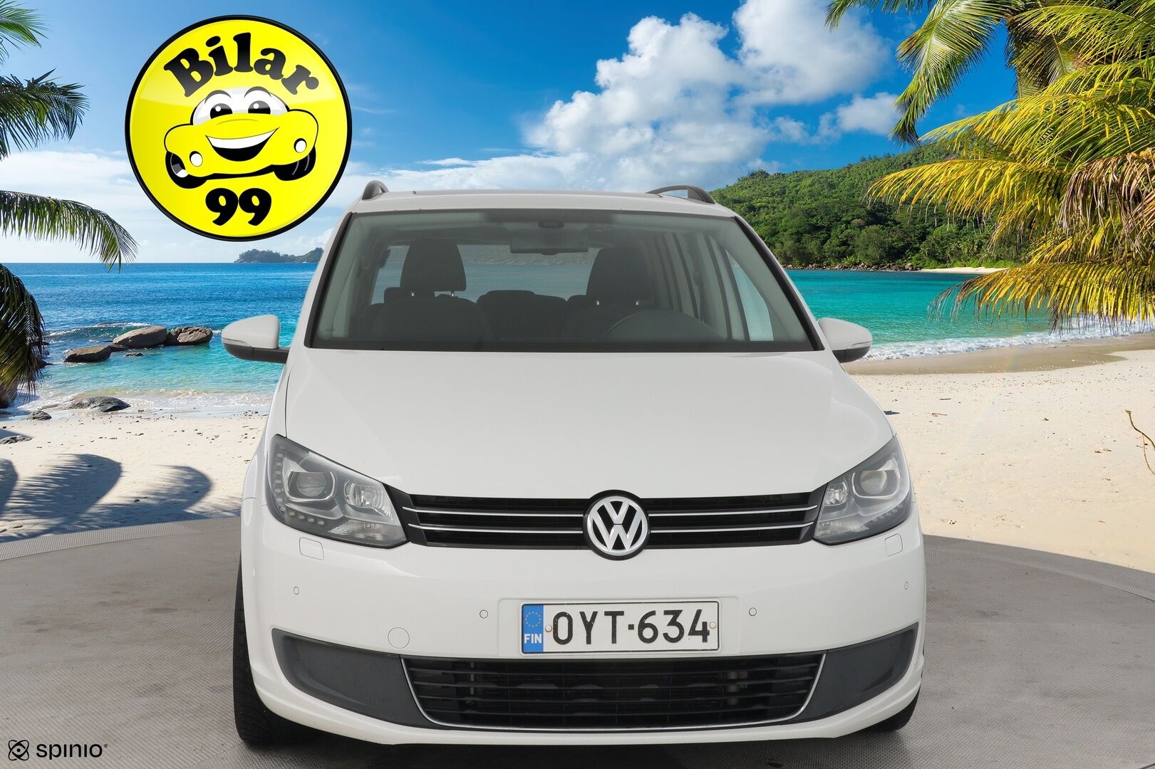 Volkswagen Touran 2011 Comfortline 1,6 TDI DSG 7-Paik.  *MYYDÄÄN HUUTOKAUPAT.COMISSA* - Webasto / Tutkat eteen ja taakse / Vetokoukku / Panoraama *