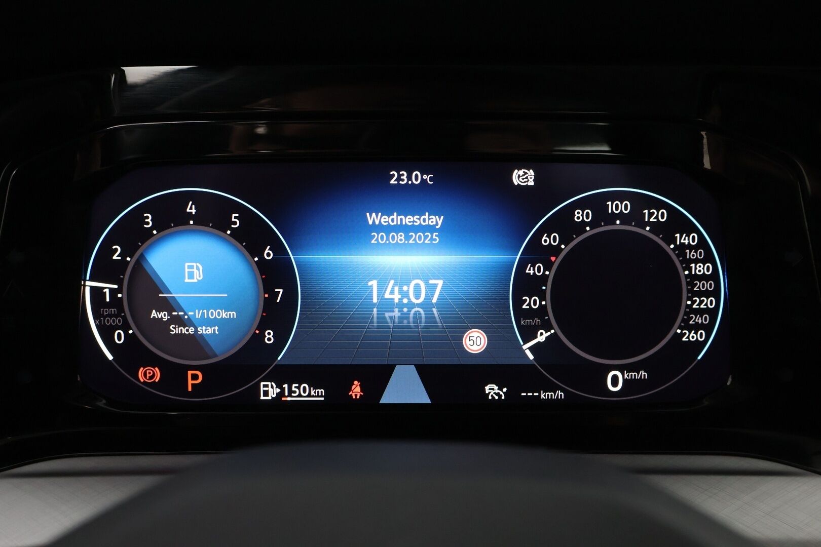 Volkswagen Golf 2020 First Edition 1,5 eTSI 110 kW (MHEV) DSG-automaatti - Suomiauto / Webasto / Adapt.Vakkari / Digimittari / LED / Ratinlämmitys / KeyLess / Apple&Android / Navi / Huippuvarusteet!