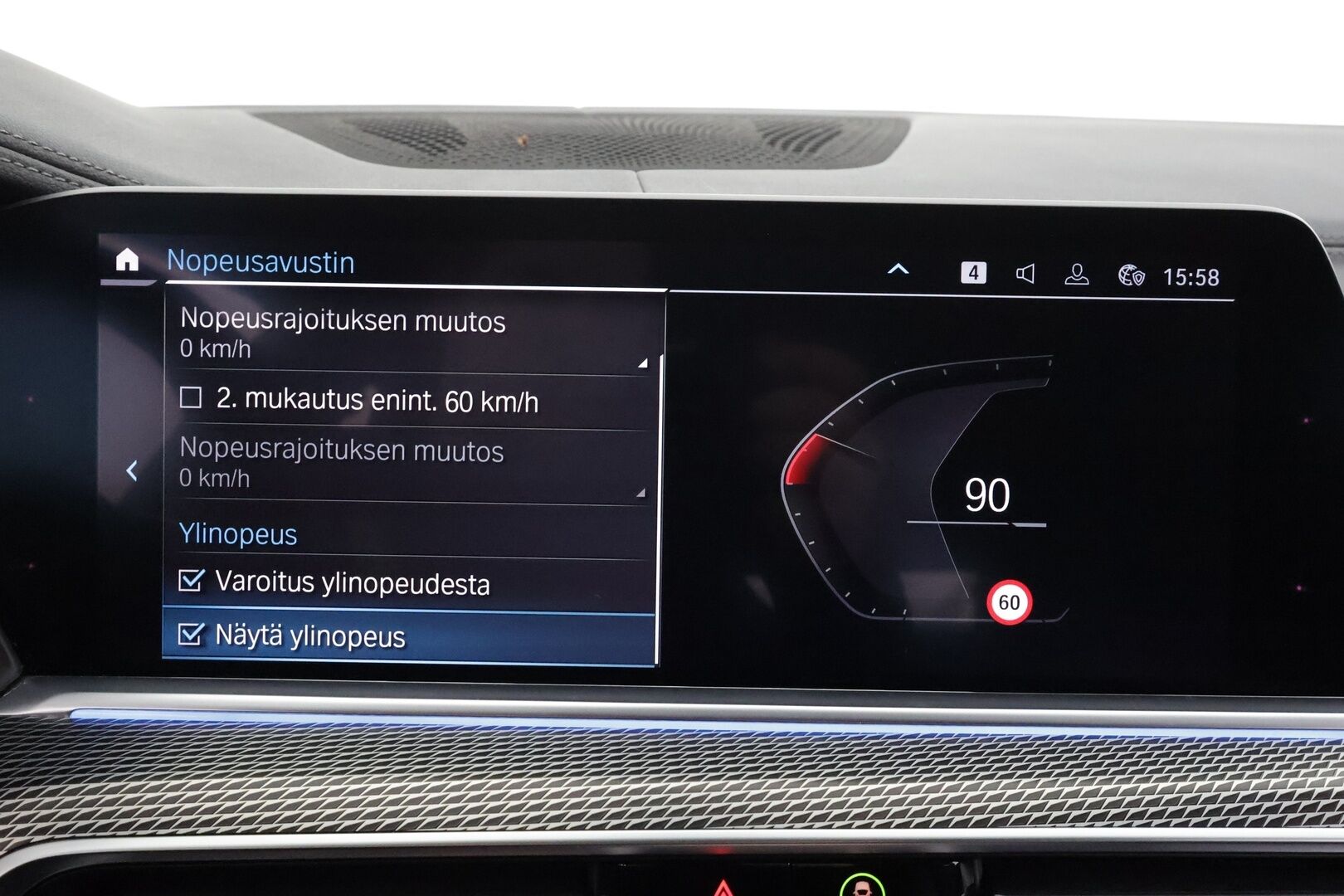 BMW X5 2020 G05 xDrive45e A M Sport * ACC / P.kamera / LED / Navi / Ilma-alusta / Hifi / Muistipenkki / Koukku * - 1.Om Suomi-auto / Kahdet renkaat aluvanteilla - HULLU BLACKWEEK KORKOTARJOUS 2,49%