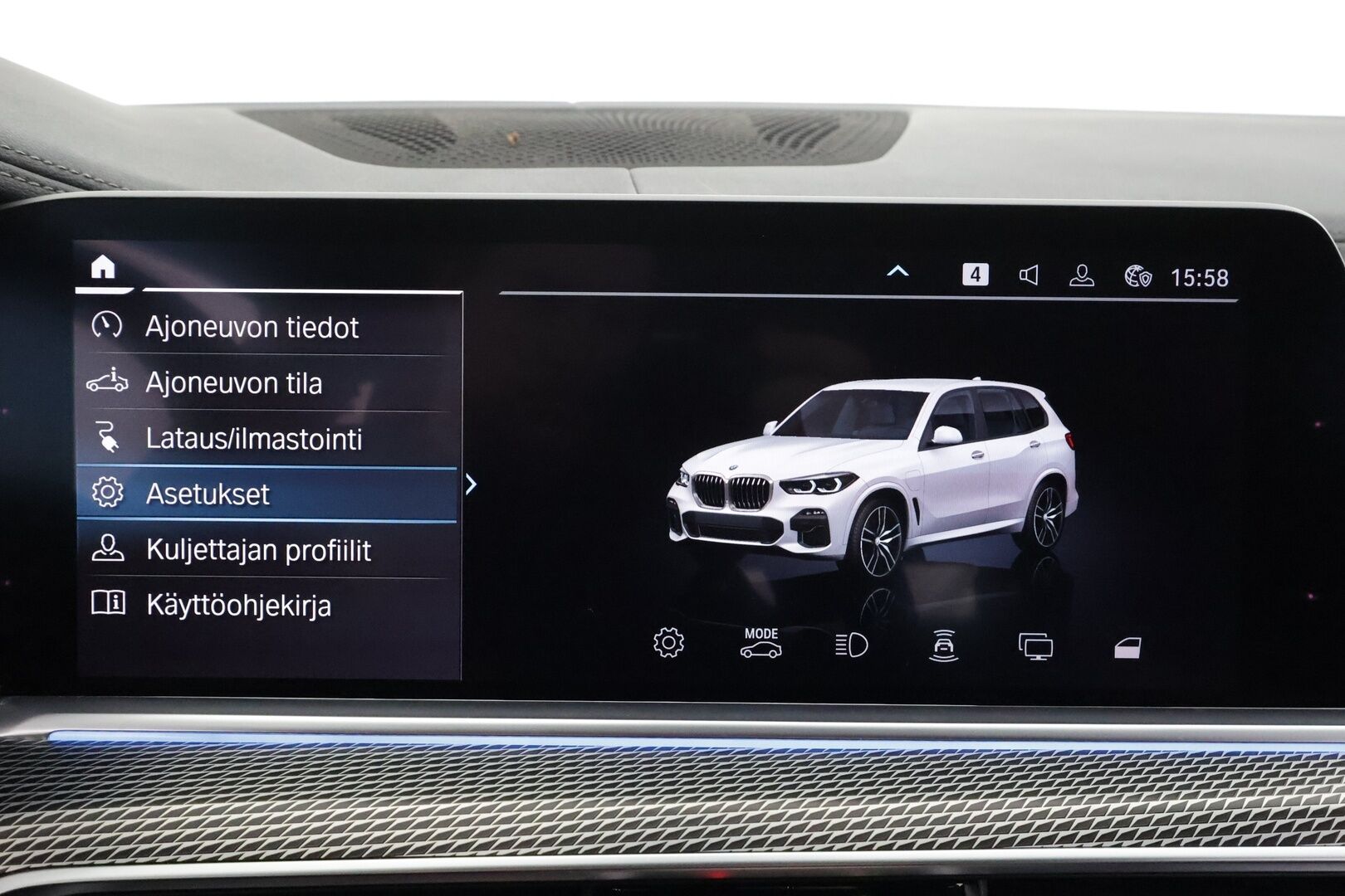 BMW X5 2020 G05 xDrive45e A M Sport * ACC / P.kamera / LED / Navi / Ilma-alusta / Hifi / Muistipenkki / Koukku * - 1.Om Suomi-auto / Kahdet renkaat aluvanteilla - HULLU BLACKWEEK KORKOTARJOUS 2,49%