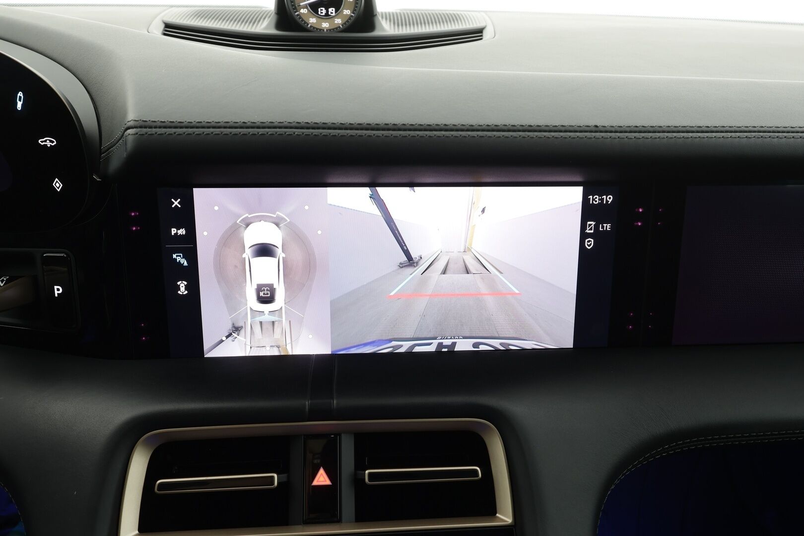 Porsche Taycan 2020 4S 420 kW * Sport-Chrono / Bose / 18-ist muistilla / PDLS+ / PASM / 360 Kamera / Lämpöpumppu * - 1.Om Suomi-auto / Näyttö matkustajalle / Akku kuntotarkastettu / Merkkihuollettu / Kahdet renkaat aluvanteilla