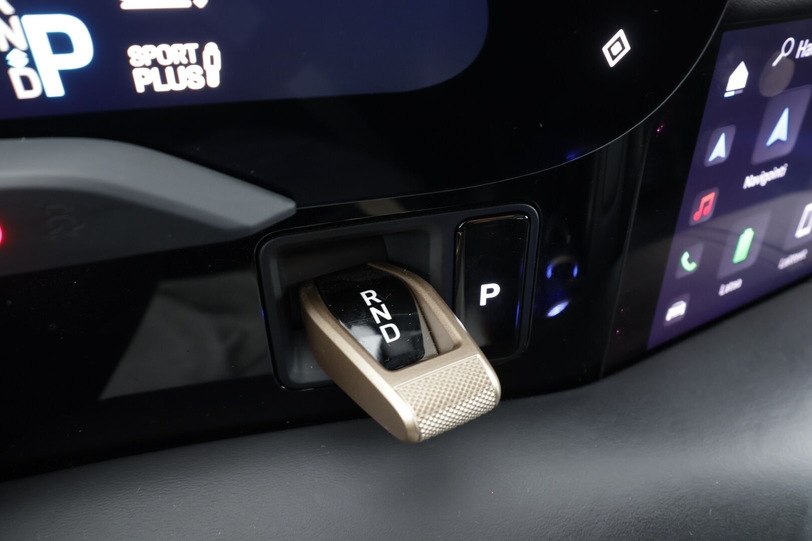 Porsche Taycan 2020 4S 420 kW * Sport-Chrono / Bose / 18-ist muistilla / PDLS+ / PASM / 360 Kamera / Lämpöpumppu * - 1.Om Suomi-auto / Näyttö matkustajalle / Akku kuntotarkastettu / Merkkihuollettu / Kahdet renkaat aluvanteilla