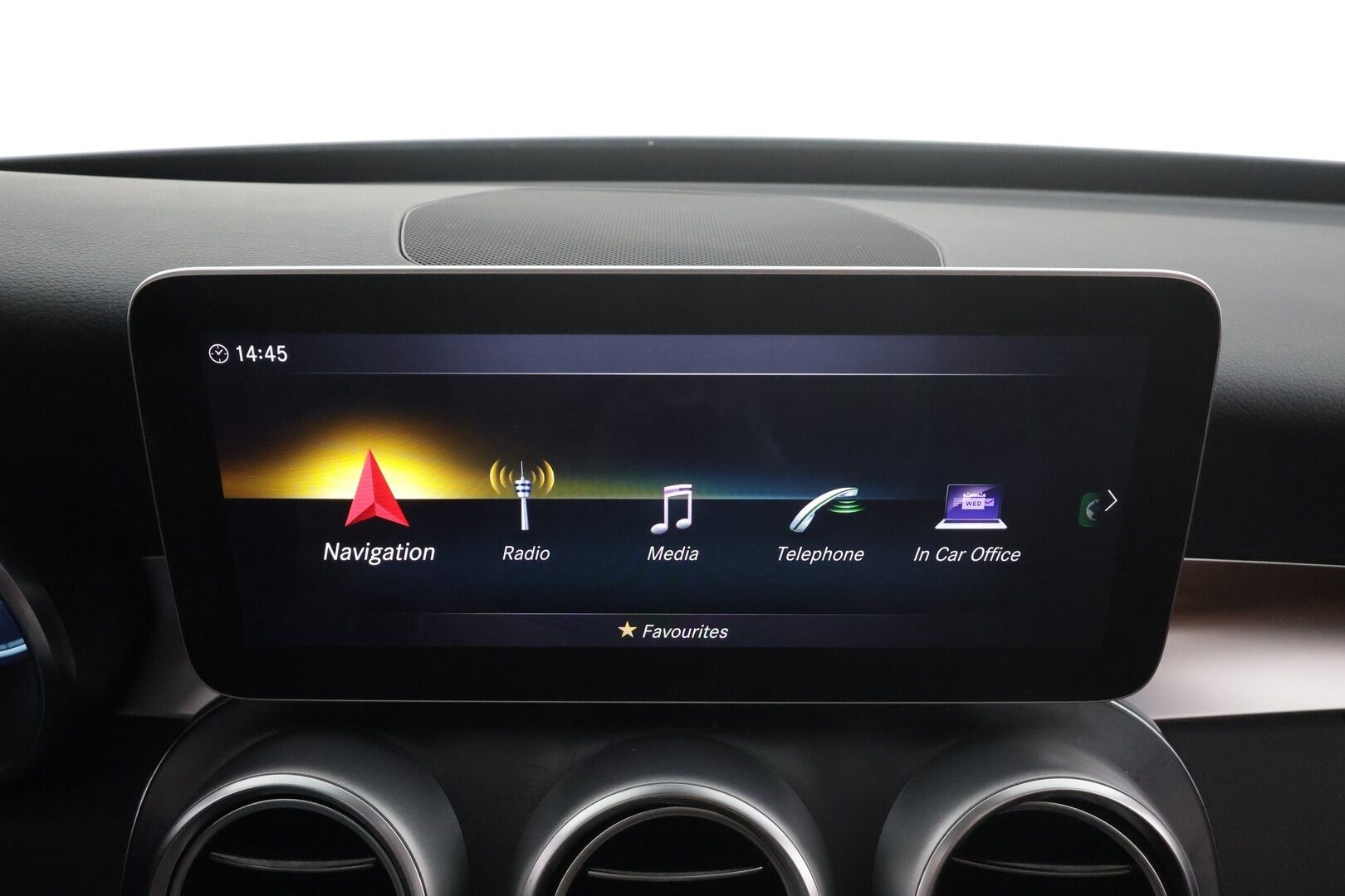 Mercedes-Benz C 2021 300 e T A Business AMG Edition EQ Power * Distronic+ / Lisälämmitin / Ruskeat Muistinahat / Multibeam-LED / 360-Kamera * - 2xLataus / Suomi-auto / Kahdet Renkaat