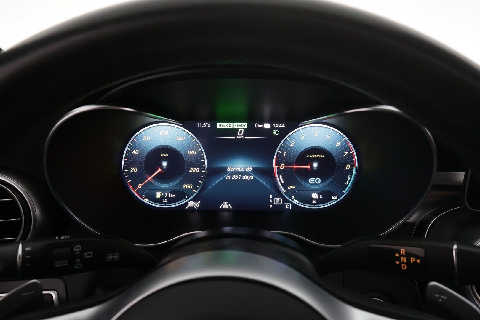 Mercedes-Benz C 2021 300 e T A Business AMG Edition EQ Power * Distronic+ / Lisälämmitin / Ruskeat Muistinahat / Multibeam-LED / 360-Kamera * - 2xLataus / Suomi-auto / Kahdet Renkaat