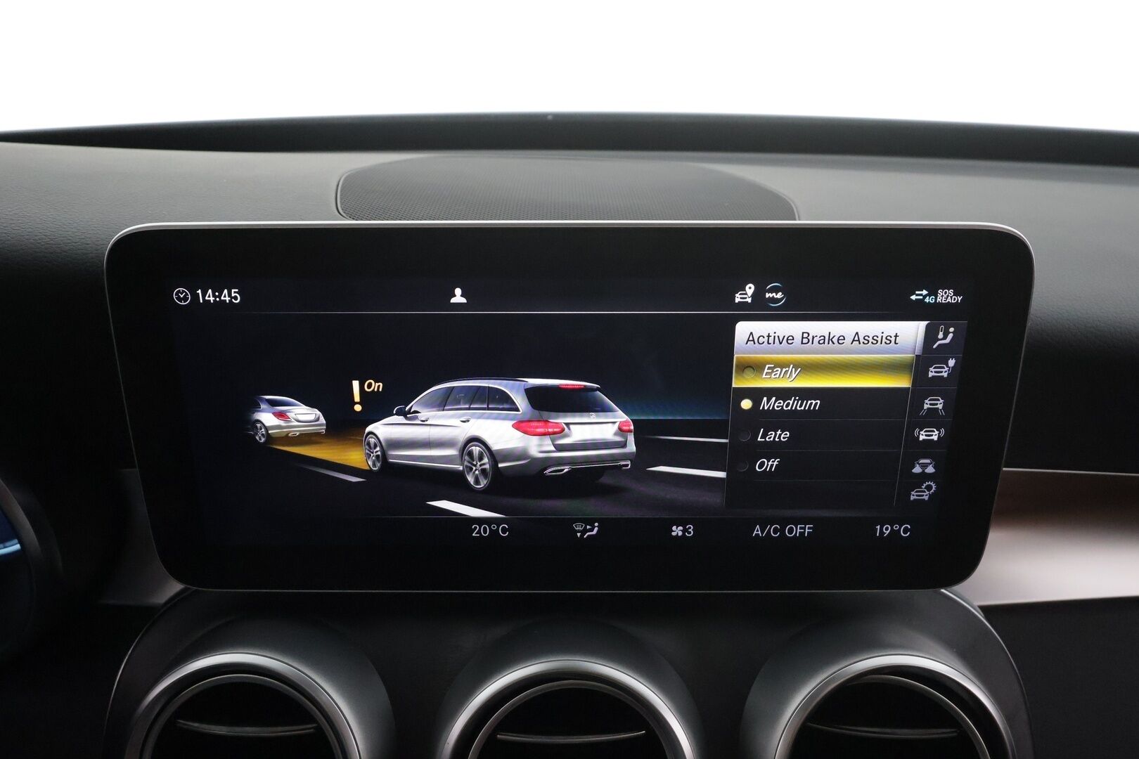 Mercedes-Benz C 2021 300 e T A Business AMG Edition EQ Power * Distronic+ / Lisälämmitin / Ruskeat Muistinahat / Multibeam-LED / 360-Kamera * - 2xLataus / Suomi-auto / Kahdet Renkaat