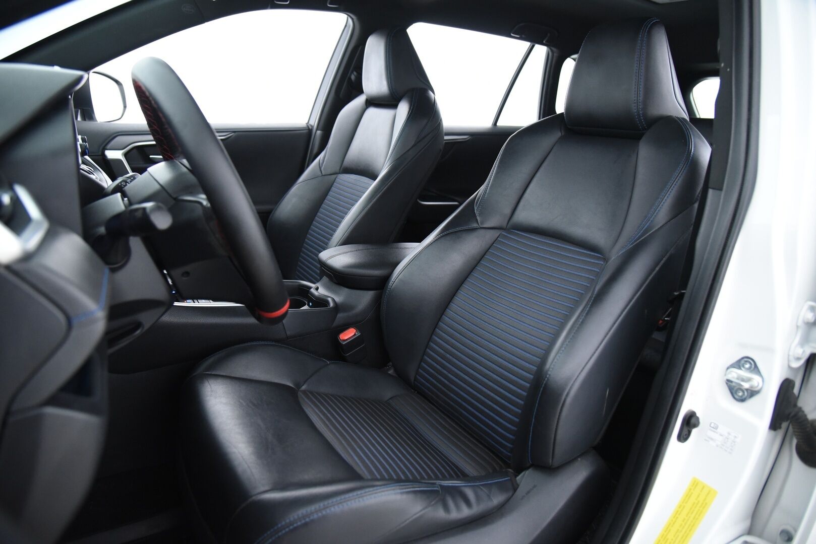 Toyota RAV4 2020 2,5 Hybrid Style Business / Suomi-Auto / Adapt. Vak. / JBL-Audio / P-Kamera / NAVI / LED / Sähköluukku - Juuri huollettu / Todella hyvin varusteltu! 