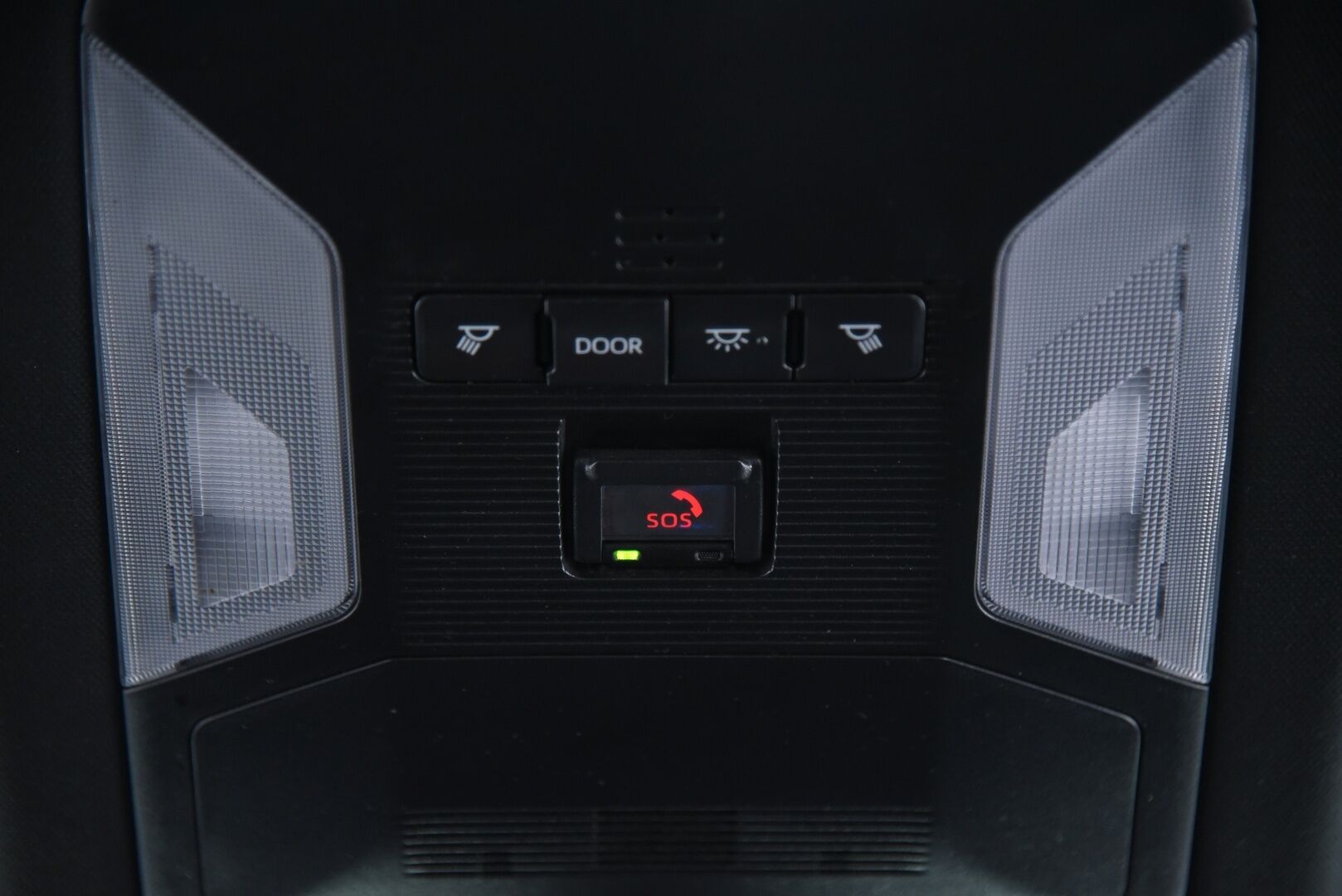 Toyota RAV4 2020 2,5 Hybrid Style Business / Suomi-Auto / Adapt. Vak. / JBL-Audio / P-Kamera / NAVI / LED / Sähköluukku - Juuri huollettu / Todella hyvin varusteltu! 