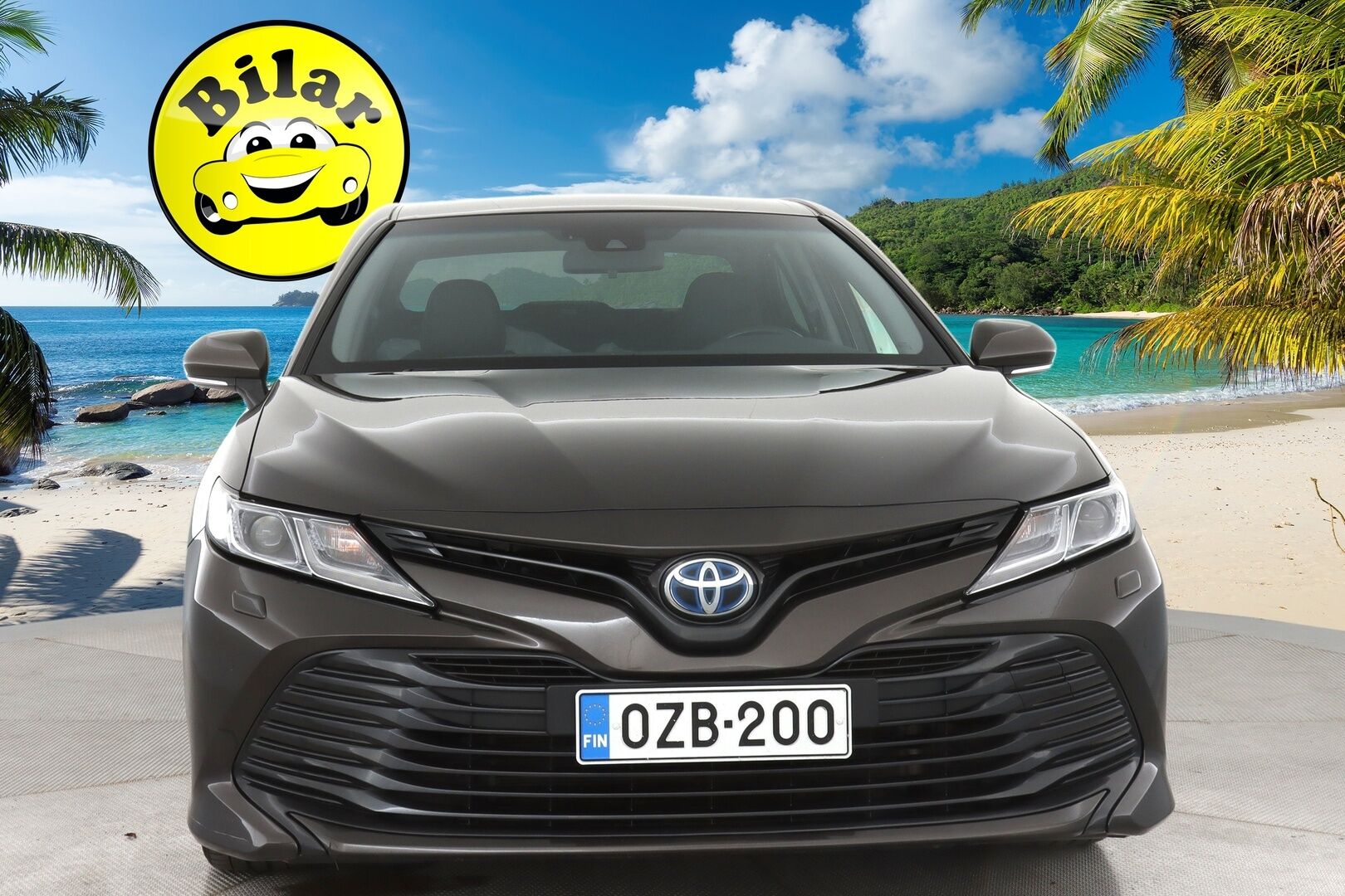 Toyota Camry 2020 2,5 Hybrid Active - Juuri huollettu | ACC | Sähkönahat | LED | P.kamera ja tutkat | Keyless | LTA | PCS | RSA | Bluetooth | Aut. pitkät | 1-om suomiauto | 2x renkaat aluin | - KORKO VAIN 3,99 %