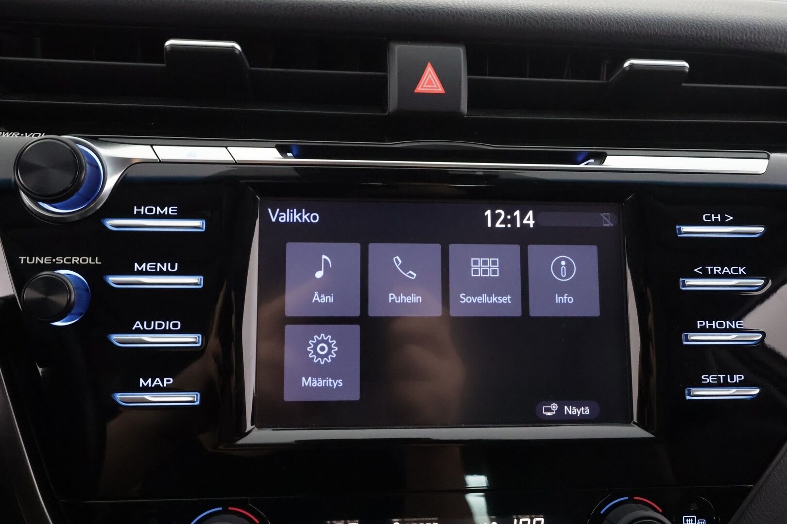 Toyota Camry 2020 2,5 Hybrid Active - Juuri huollettu | ACC | Sähkönahat | LED | P.kamera ja tutkat | Keyless | LTA | PCS | RSA | Bluetooth | Aut. pitkät | 1-om suomiauto | 2x renkaat aluin | - KORKO VAIN 3,99 %