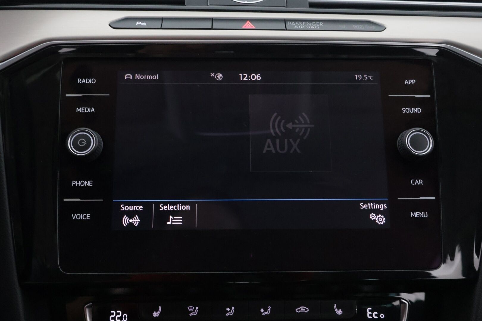 Volkswagen Passat 2018 PASSAT Farmari (AC) 5ov *Webasto / Digimittaristo / Muistipenkki / Nahka-alcantara / Adapt. vakkari / Lane assist / Koukku / S.kontti!* - *Jakohihna tehty!*