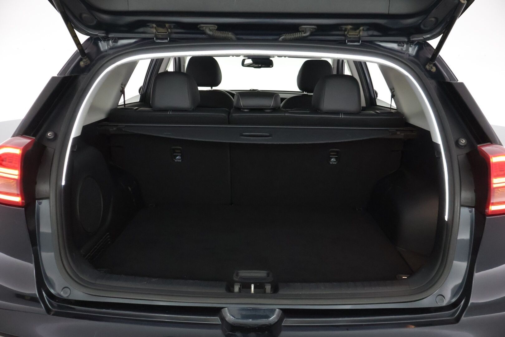 Kia Niro 2020 EX + premium pack * ILP / P.kamera / ACC / JBL. - Kahdet hyvät renkaat / Huippu SOH 