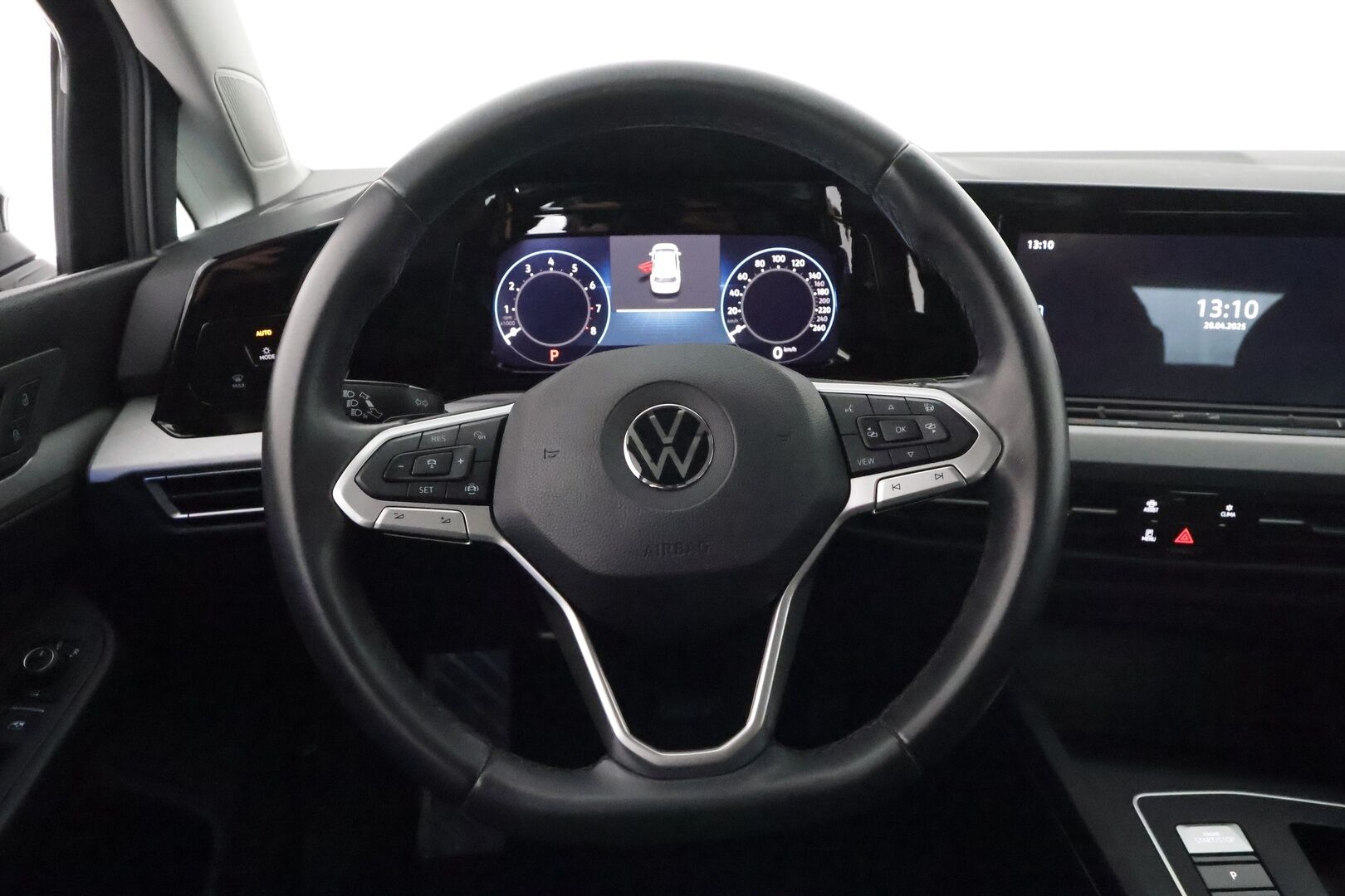 Volkswagen Golf 2022 Comfort Business 1,0 eTSI 81 kW (MHEV) DSG-automaatti **1.Om Suomi-auto / Webasto / Adapt.vakkari / P. Kamera** -  LED-valot / Digimittaristo / Kaistavahti / KeylessGO / 2x Renkaat 