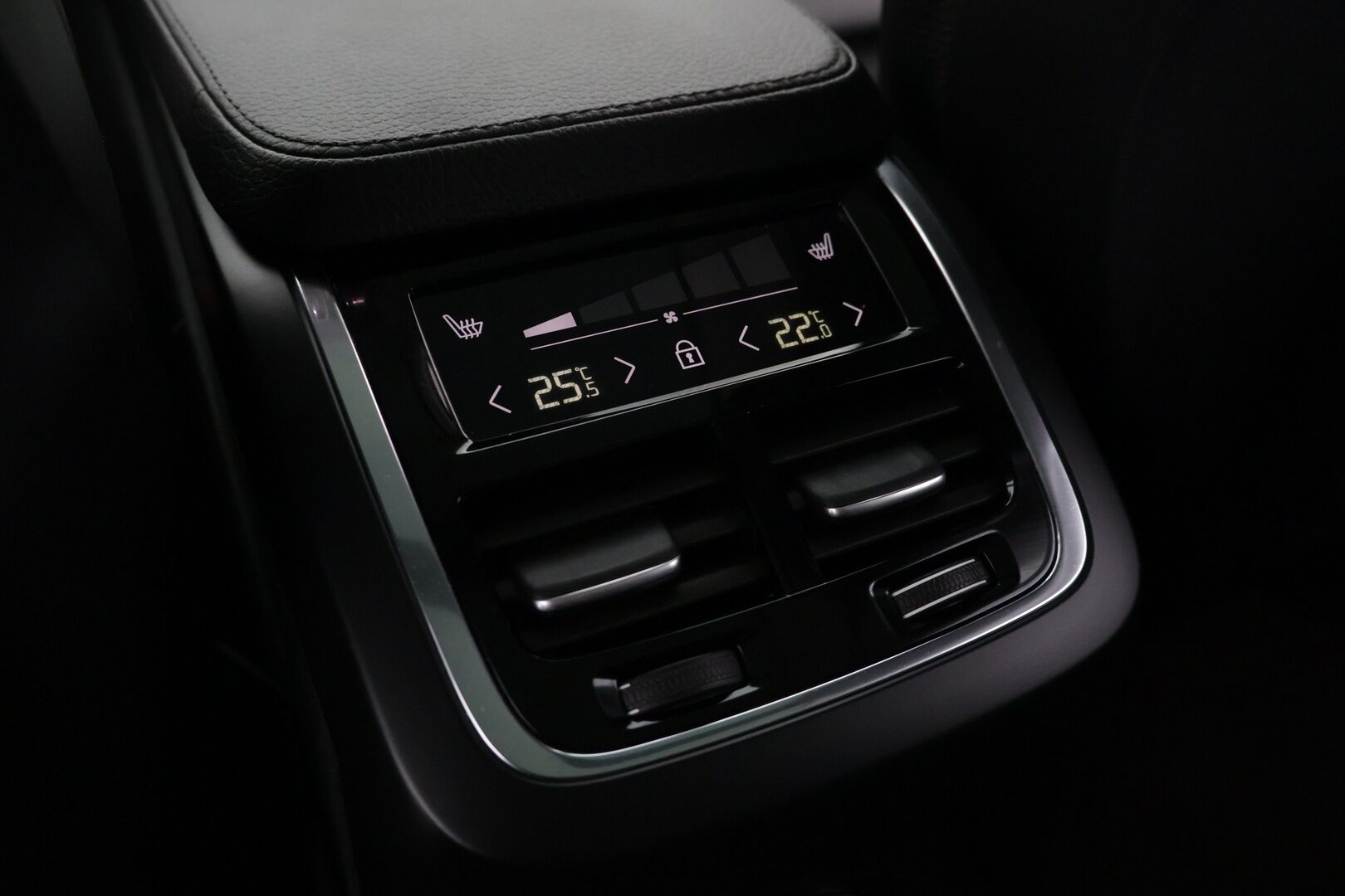 Volvo XC90 2022 T8 TwE AWD Inscription aut - *7p / Harman & Kardon / Muistinahat / Panorama / Webasto / Pilot assist / P.kamera / ACC*