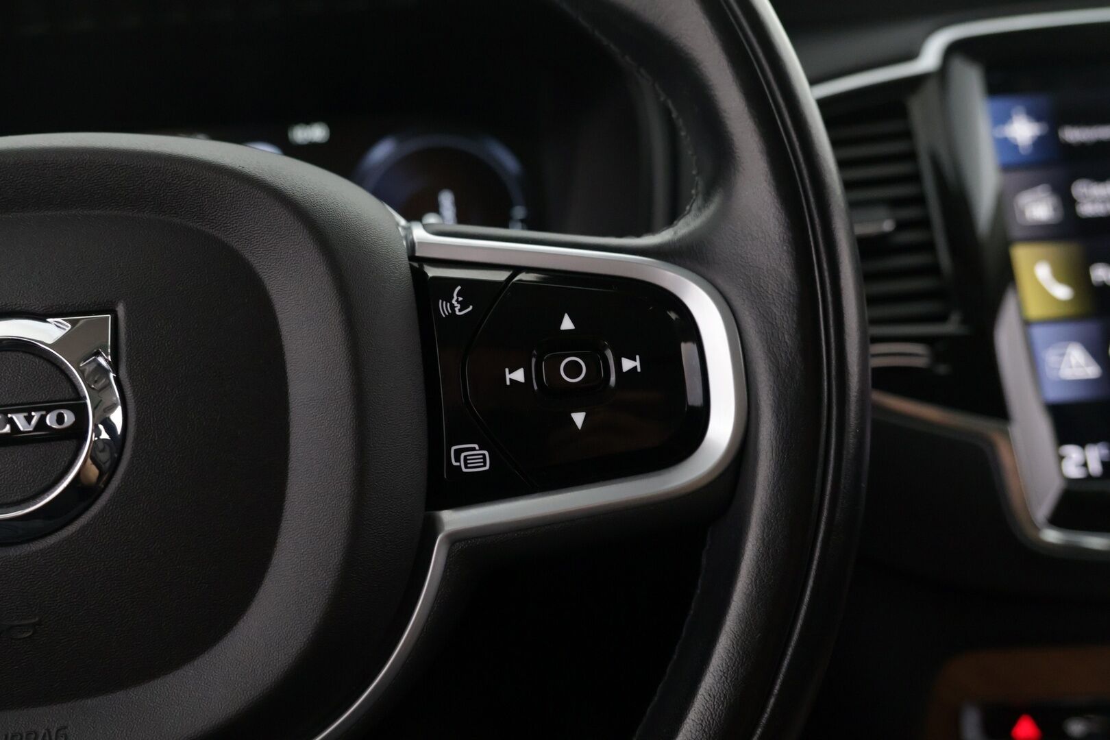 Volvo XC90 2022 T8 TwE AWD Inscription aut - *7p / Harman & Kardon / Muistinahat / Panorama / Webasto / Pilot assist / P.kamera / ACC*