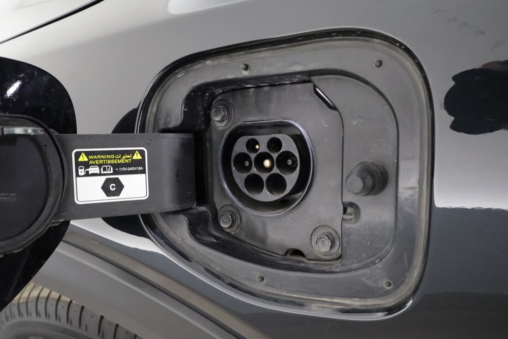 Kia XCeed 2022 1,6 GDI Plug-In Hybrid Business Premium DCT * ACC / Puolinahat / P.kamera / Navi / LED / Sähköluukku / Keyless * - 1.Om Suomi-auto / Kahdet renkaat aluvanteilla / Merkkihuollettu - HULLUT AVAJAISHULINAT KORKOTARJOUS 3,29 %