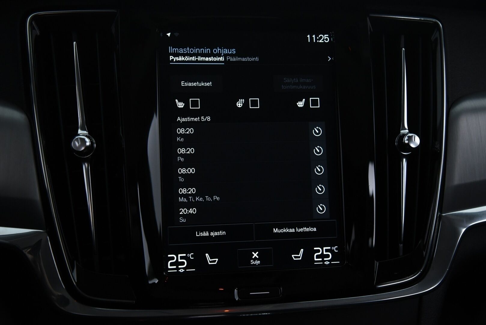 Volvo V90 2018 T8 AWD Momentum aut *Adapt.vakkari / BLIS / VOC / P.kamera / Navi / Koukku*