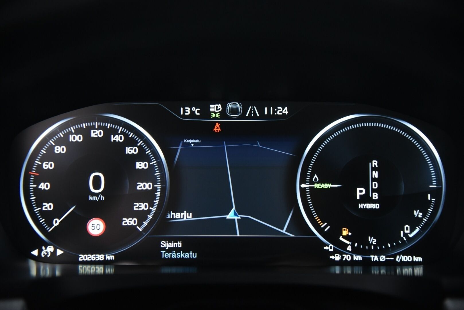 Volvo V90 2018 T8 AWD Momentum aut *Adapt.vakkari / BLIS / VOC / P.kamera / Navi / Koukku*