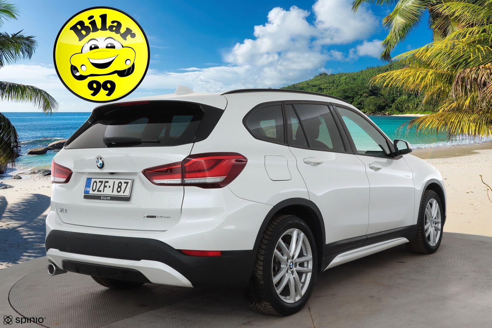 BMW X1 2022 F48 xDrive25e A Charged Edition Sport * HUD / P.kamera / Comfort Access / Puolinahkasisusta / LED / Navi / Sähköluukku * - 1.Om Suomi-auto / Akku kuntotarkastettu SoH 94,2% / Kahdet renkaat aluvanteilla - HULLUT AVAJAISHULINAT KORKOTARJOUS 3,29 %